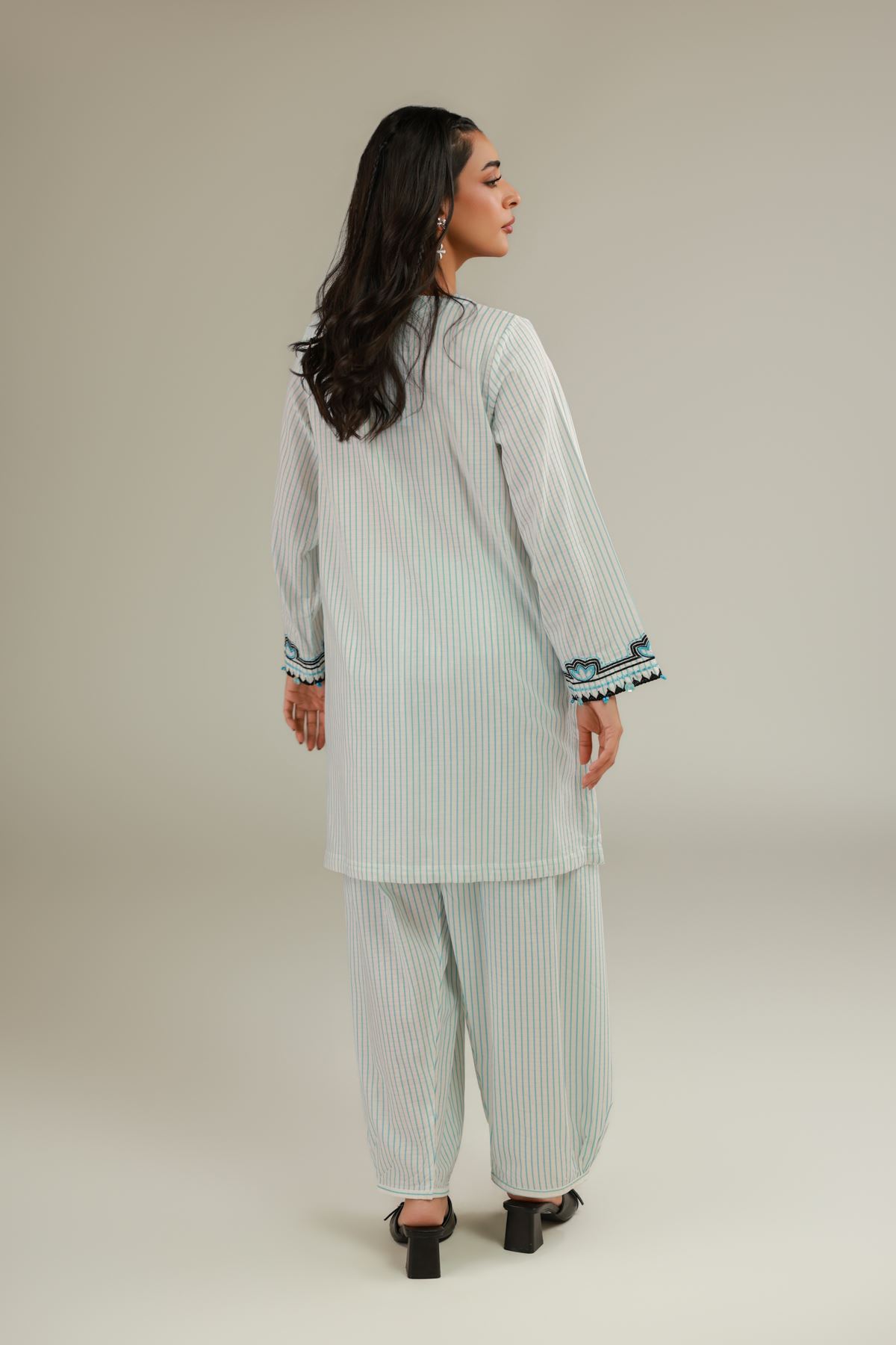 Embroidered Cotton Dobby Floral V-Neck Kurta - 1-26-119-A-F-VG