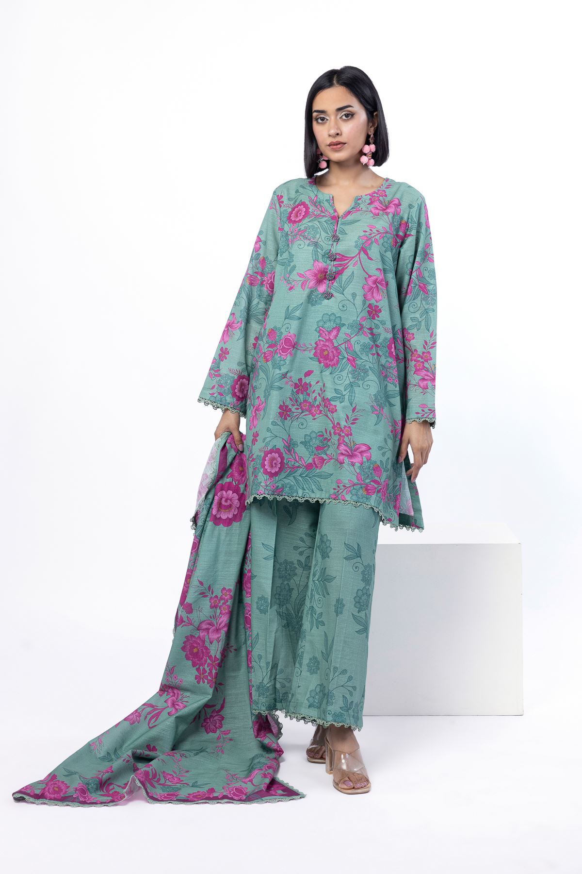 Printed Light Khaddar Tailored 3 Piece - KN26BST-VG