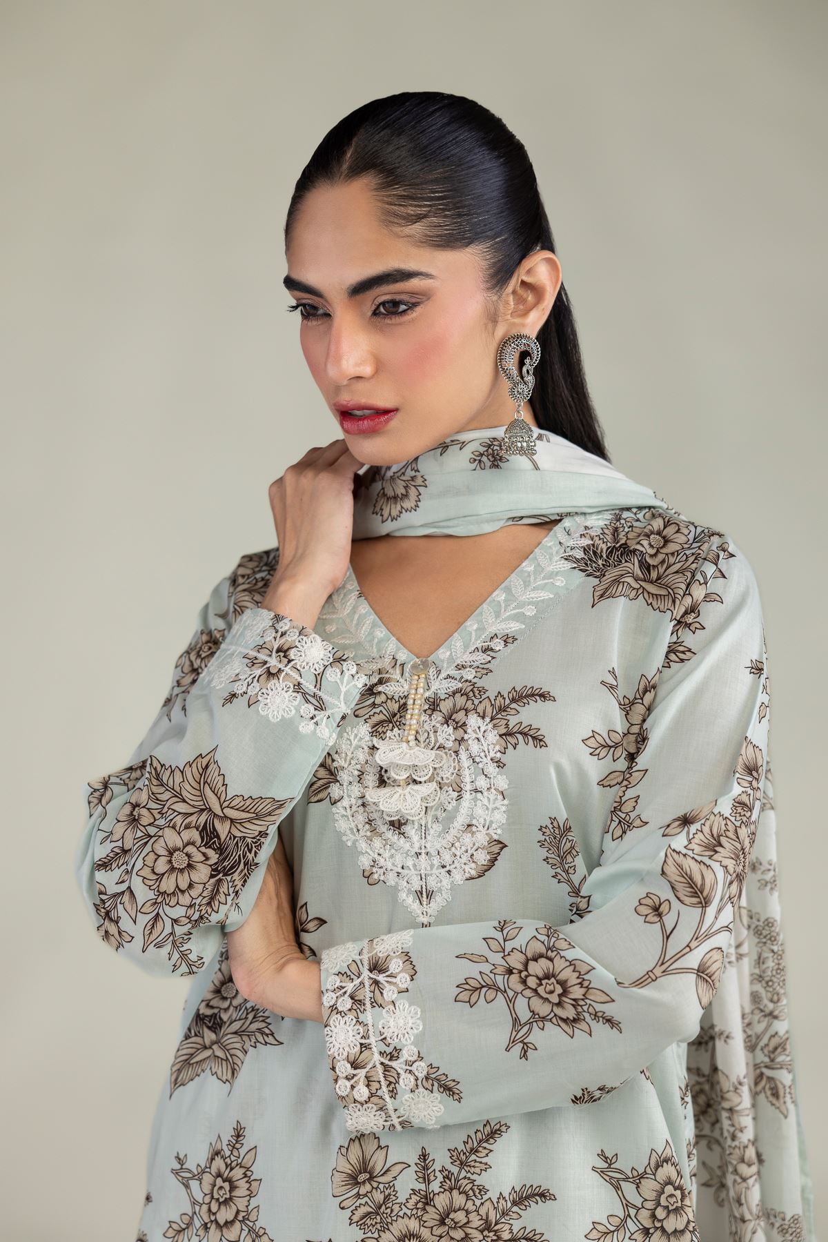 Embroidered Lawn Mint Lawn Dupatta - 1-26-224-B-J1-VG