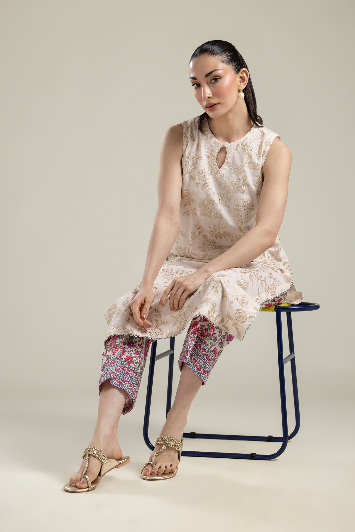 Embroidered Cotton Dobby Cotton Floral Kurta - 1-26-106-A-D-VG