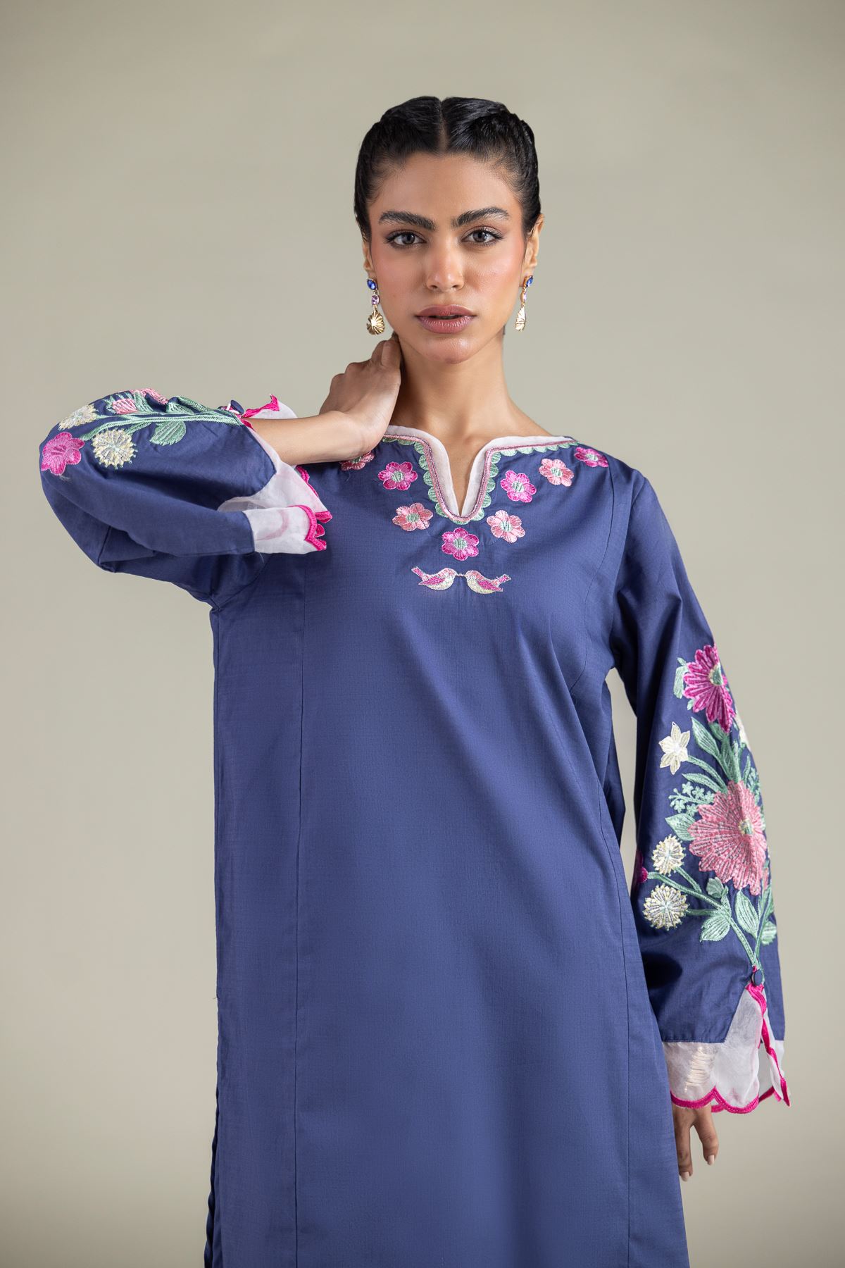 Embroidered Textured Cotton Floral Longline Kurta - 25-09-10E2-06TA-VG