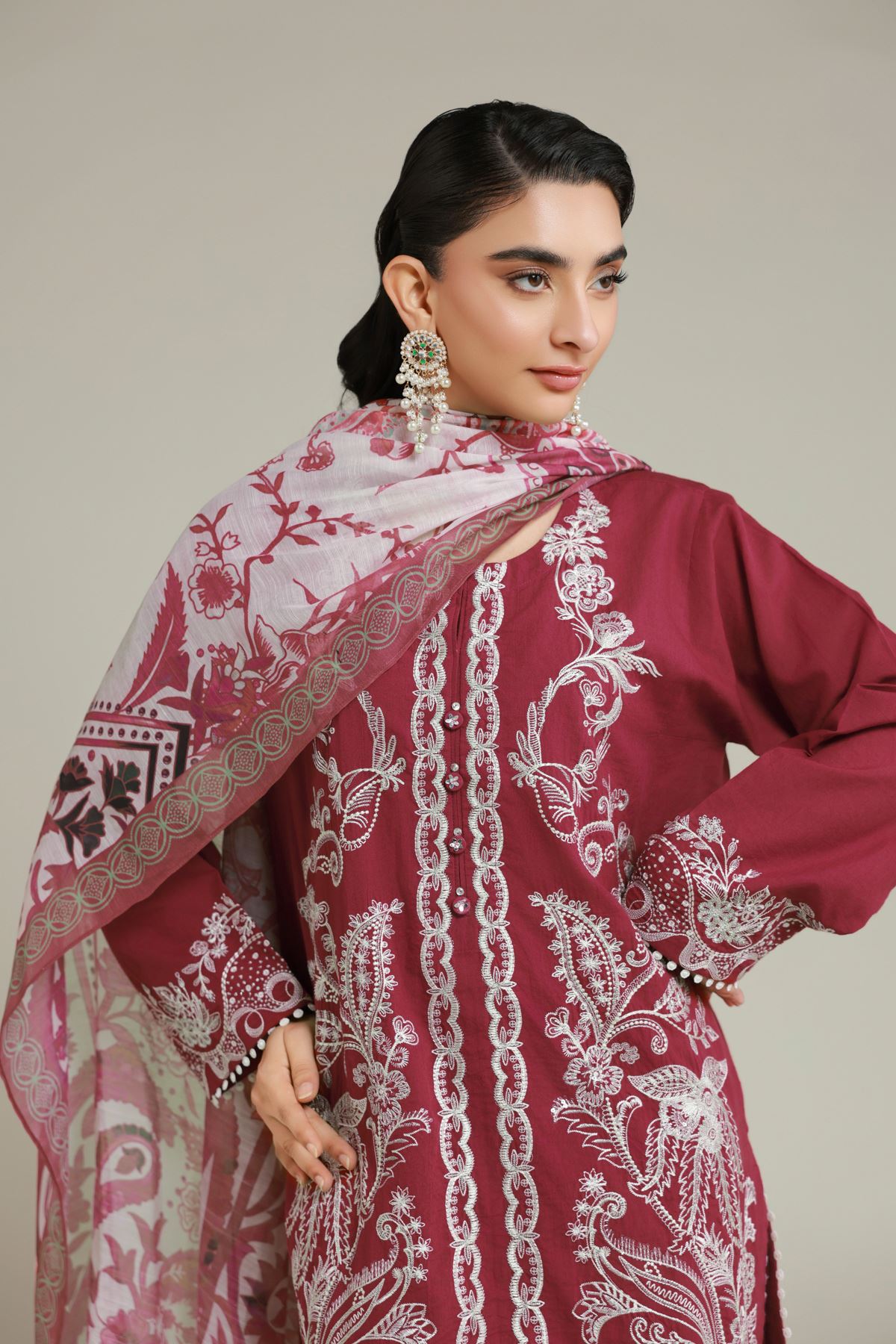 Embroidered Cambric Tailored 3 Piece - T-A33-26-109FF2-VG