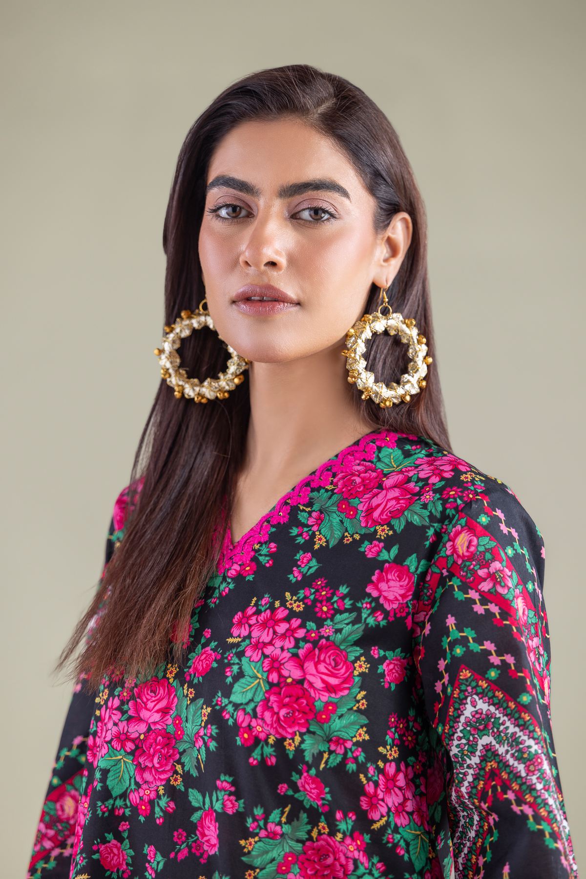 Embroidered Cambric Kurta - 1-26-112-A-F-VG