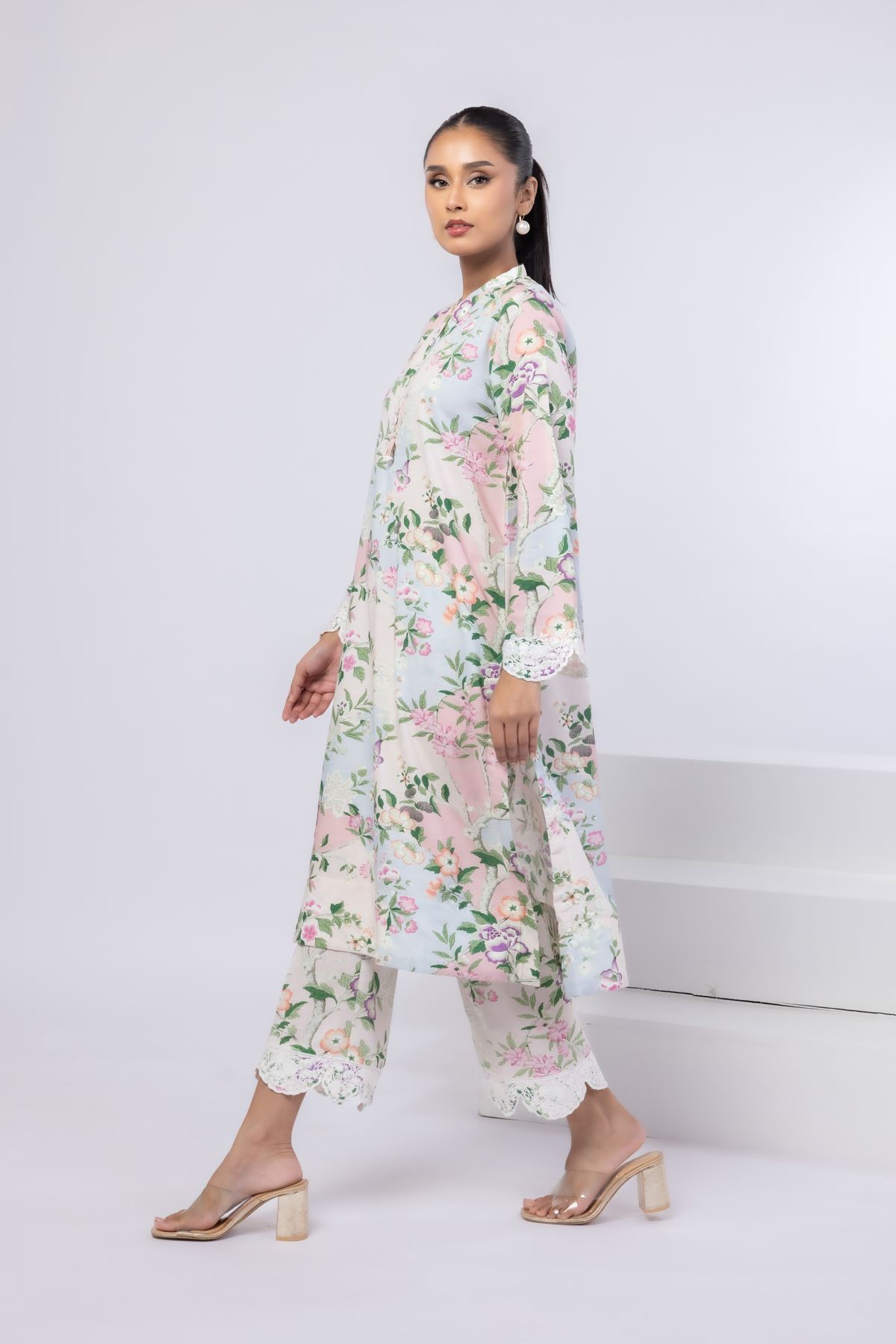 Embroidered Dull Raw Silk Pants - 25-10-10S1-01TB-VG