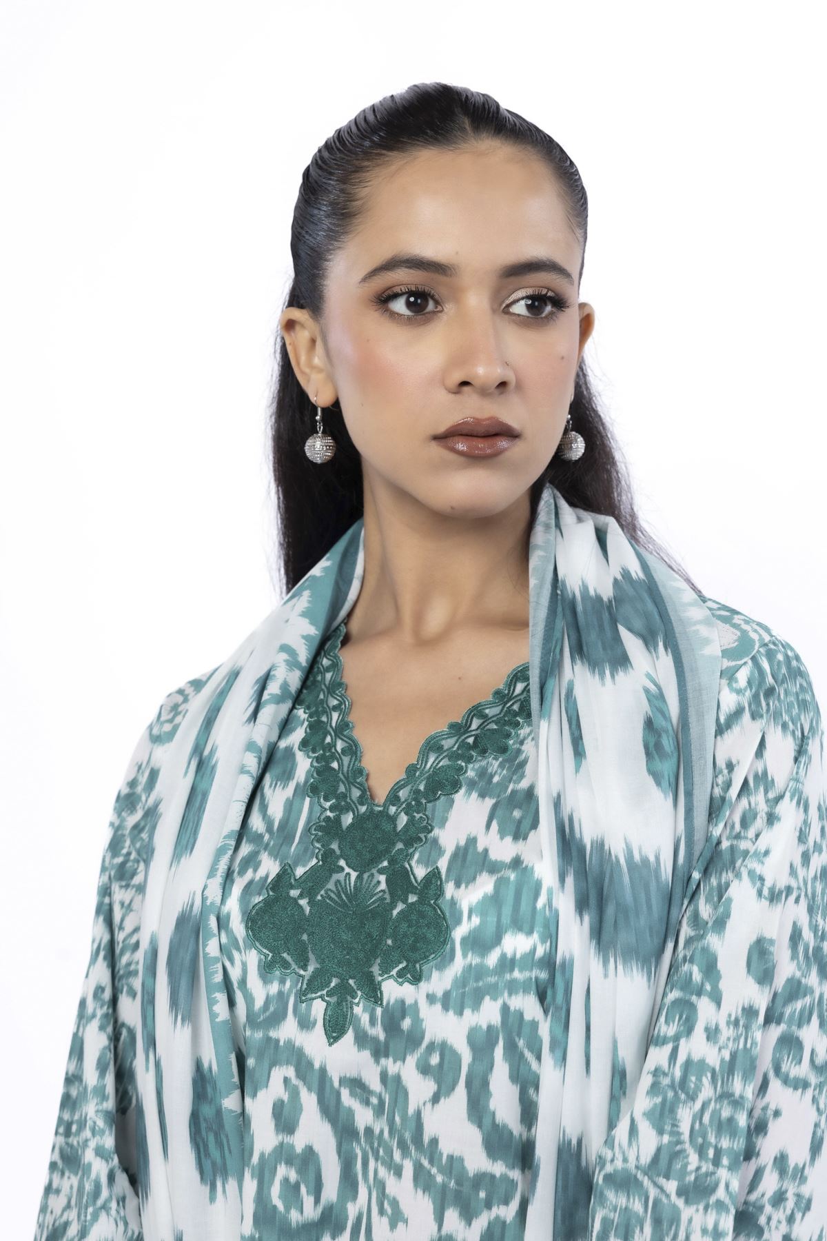 Embroidered Cambric Fabrics 3 Piece - LKN92A-VG