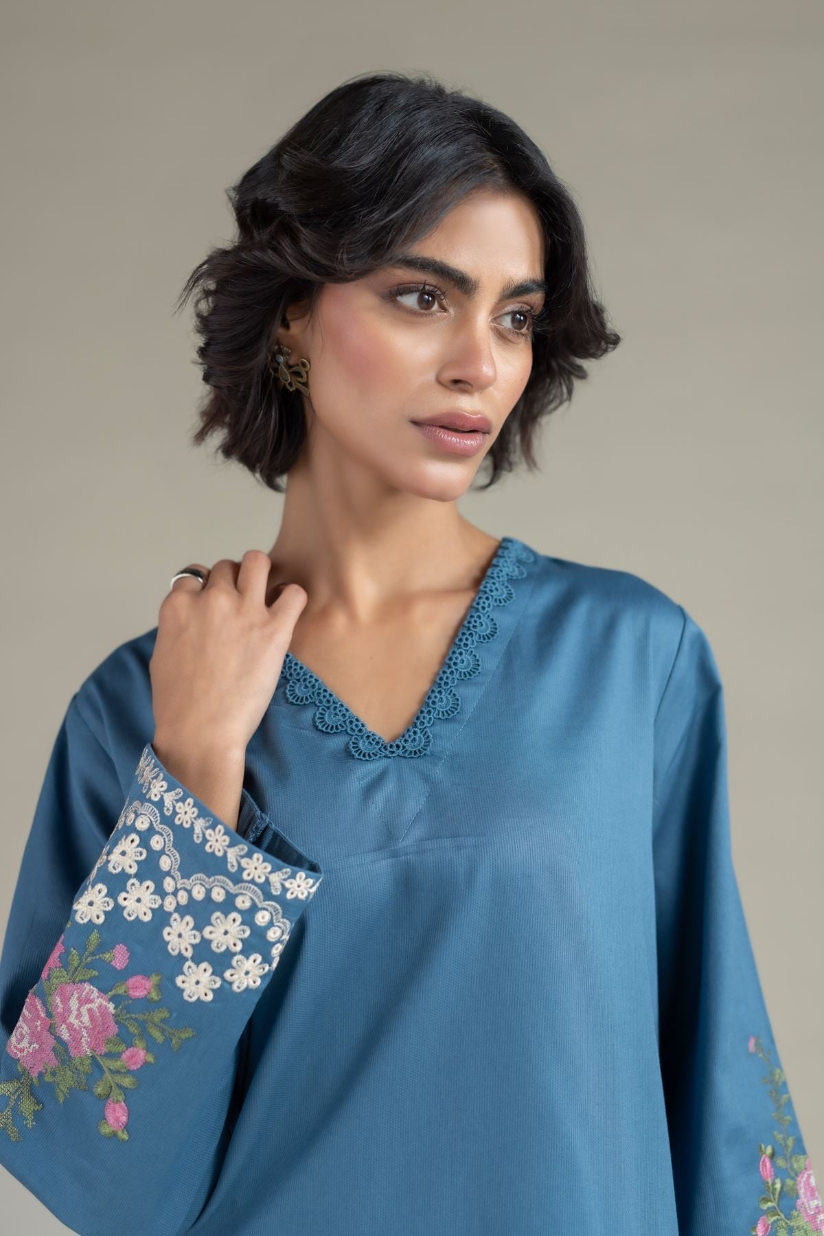 Embroidered Textured Cotton Kurta - OTD4-EX22-10TA-VG