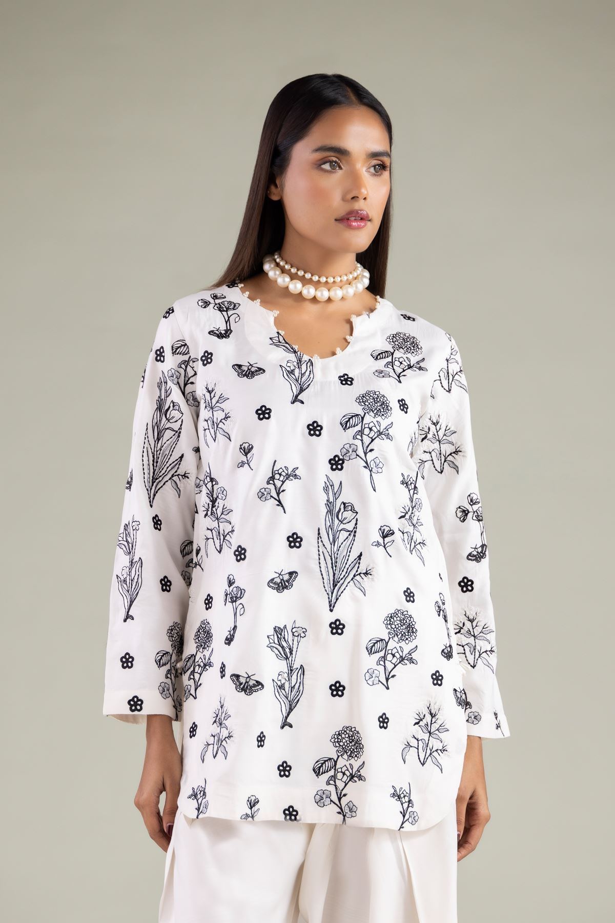 Embroidered Raw Silk Floral Scalloped Kurta - 1-26-108-A-F-VG