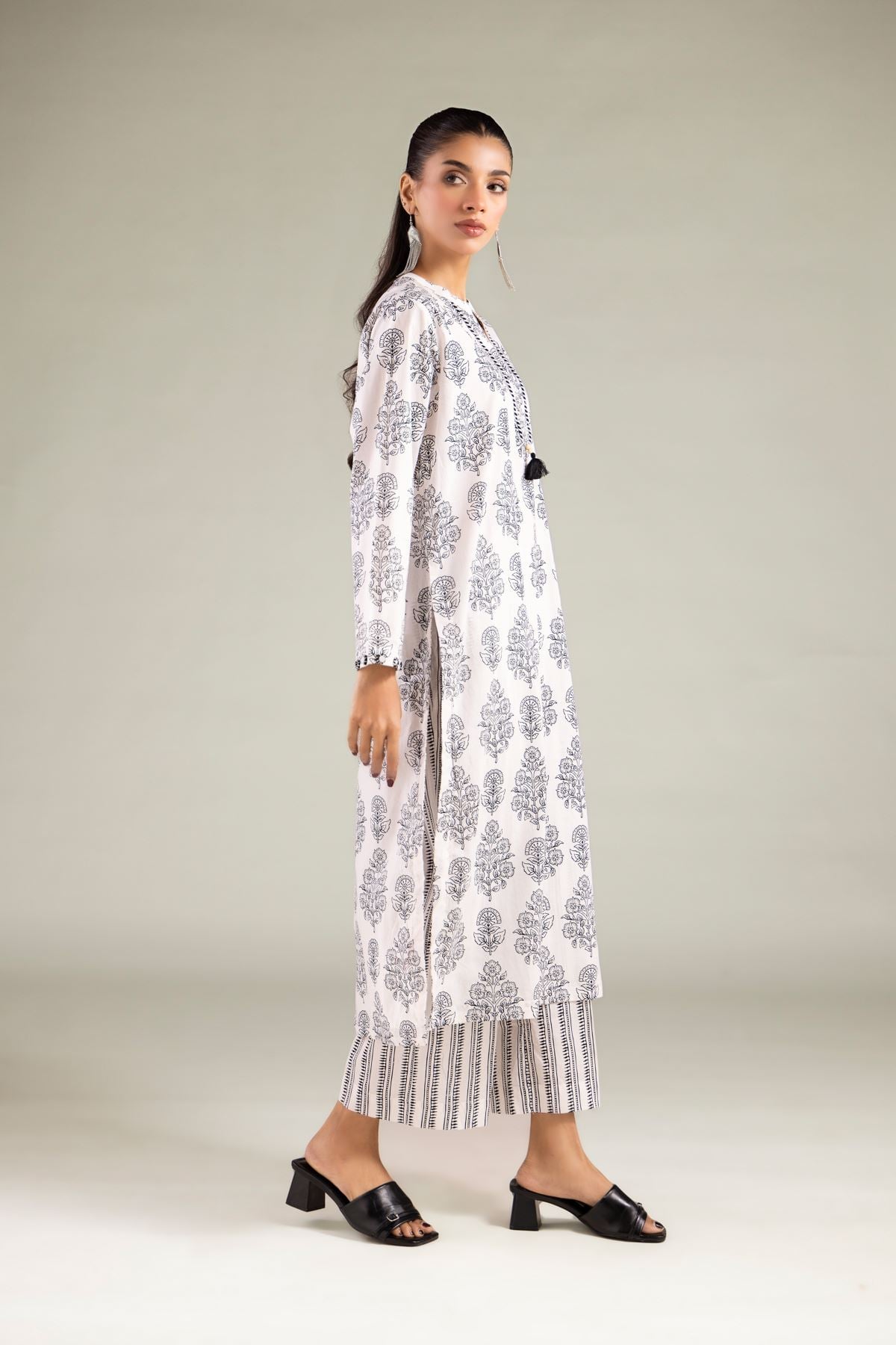Printed Cambric Vertical Striped Pants - 1-26-111-A-D-VG