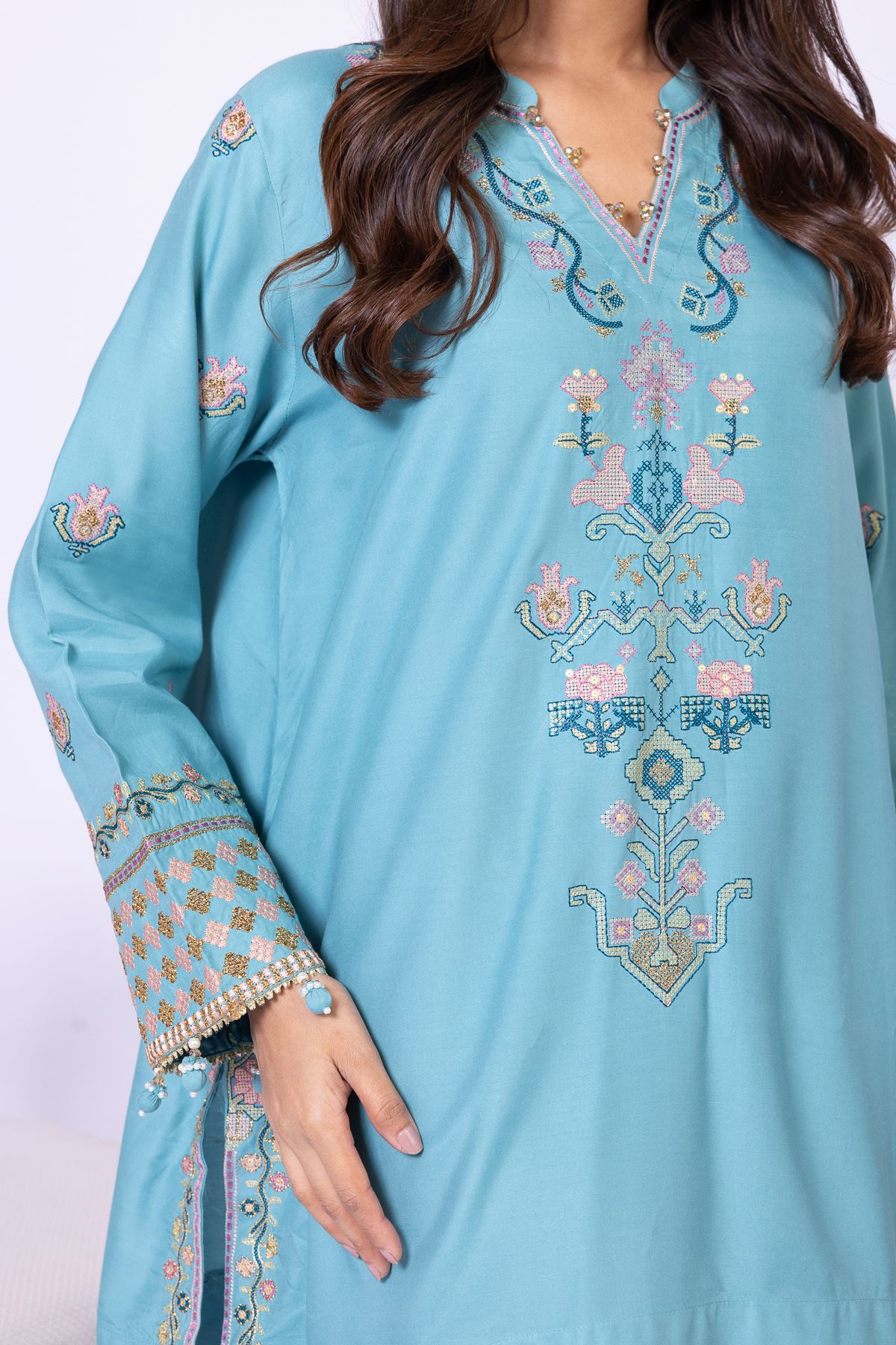 Embroidered Raw Silk Kurta - 25-10-10S4-02TA-VG