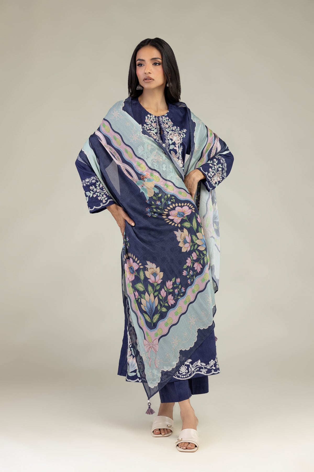 Embroidered Cotton Dobby Fabrics 3 Piece - A22-26-214FH1-VG