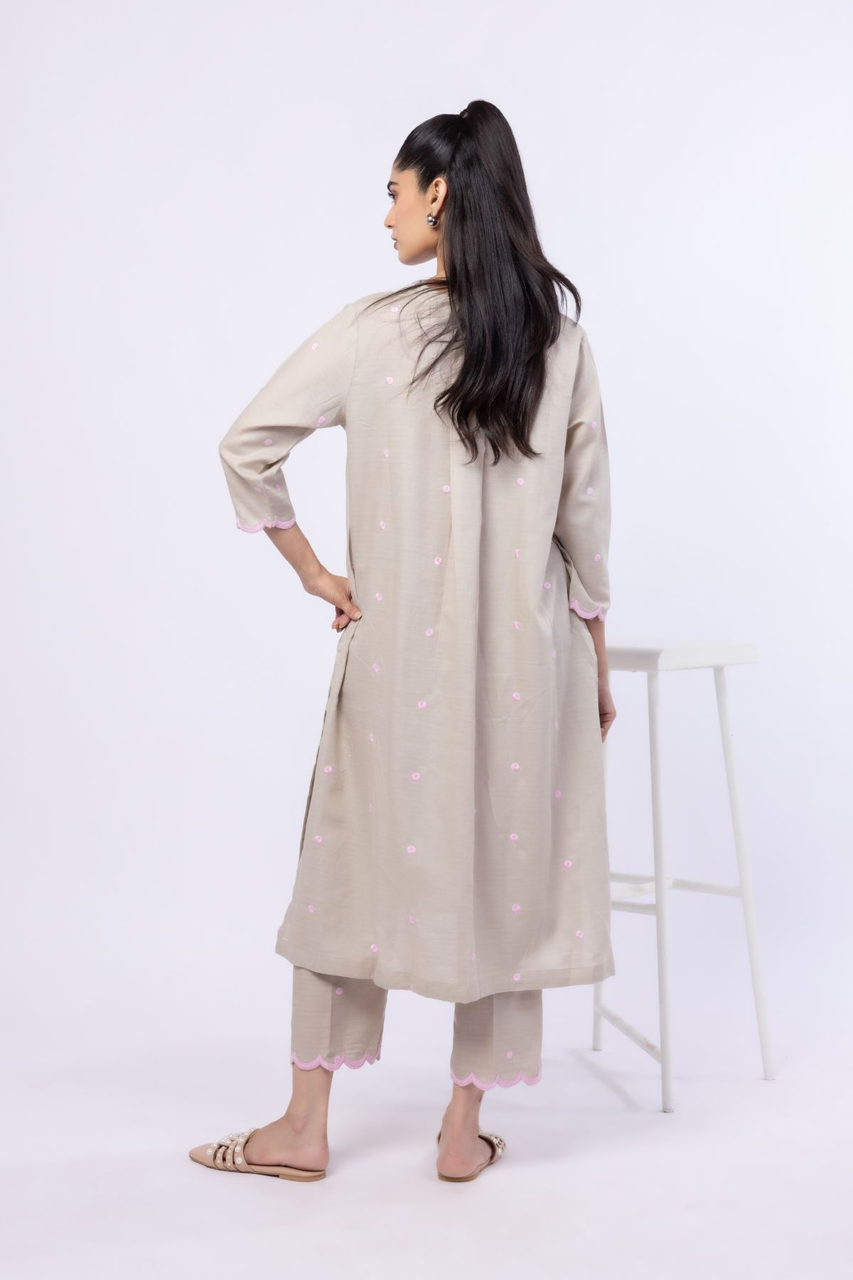 Embroidered Cotton Dobby Kurta - 25-09-9S3-07TB-VG