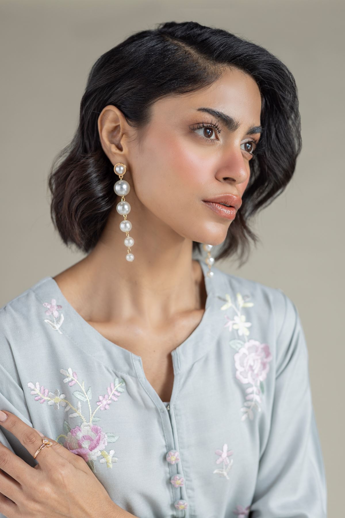 Embroidered Heavy Blended Viscose Floral Threadwork Kurta - 25-10-12E4-05TA-VG
