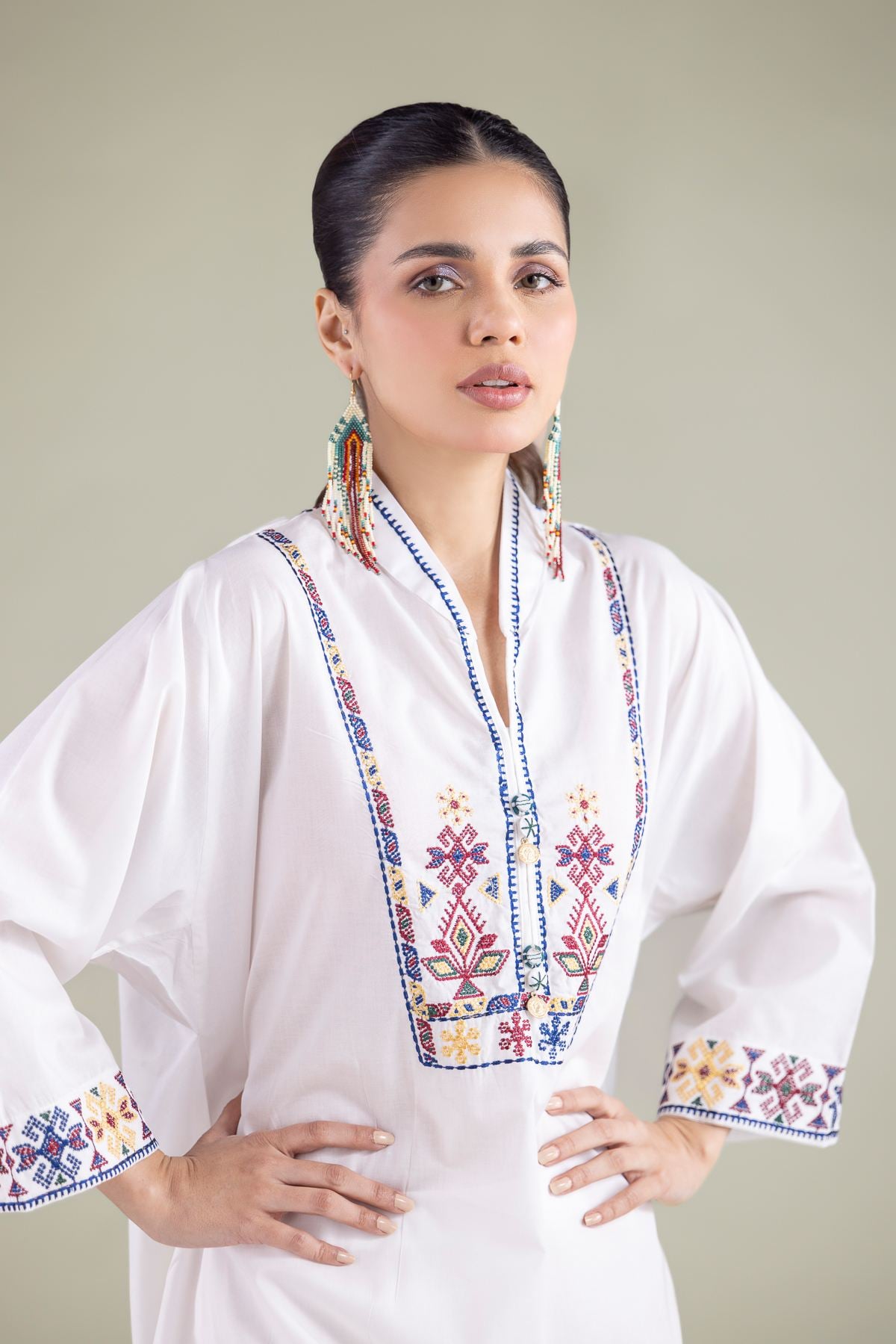 Embroidered Cambric Geometric V-Neck Kurta - 2-26-101-A-D-VG