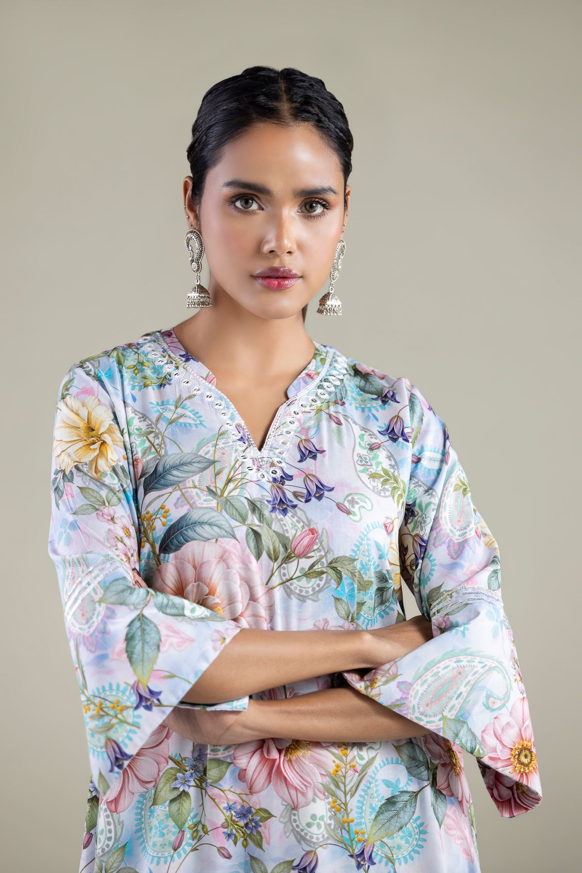 Embroidered Viscose Long Floral Kurta - 2-26-102-A-A-VG