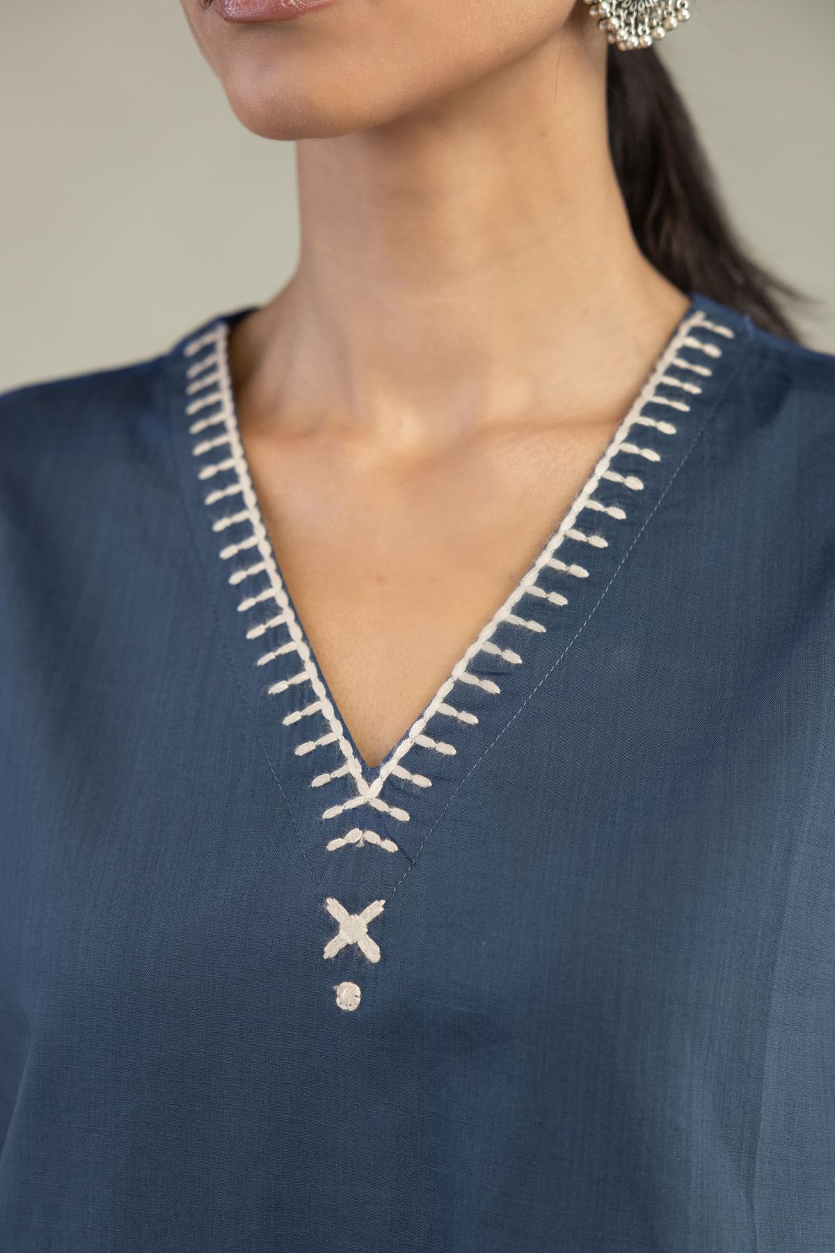 Textured Cotton Embroidered Long V-Neck Kurta - LK04A-VG