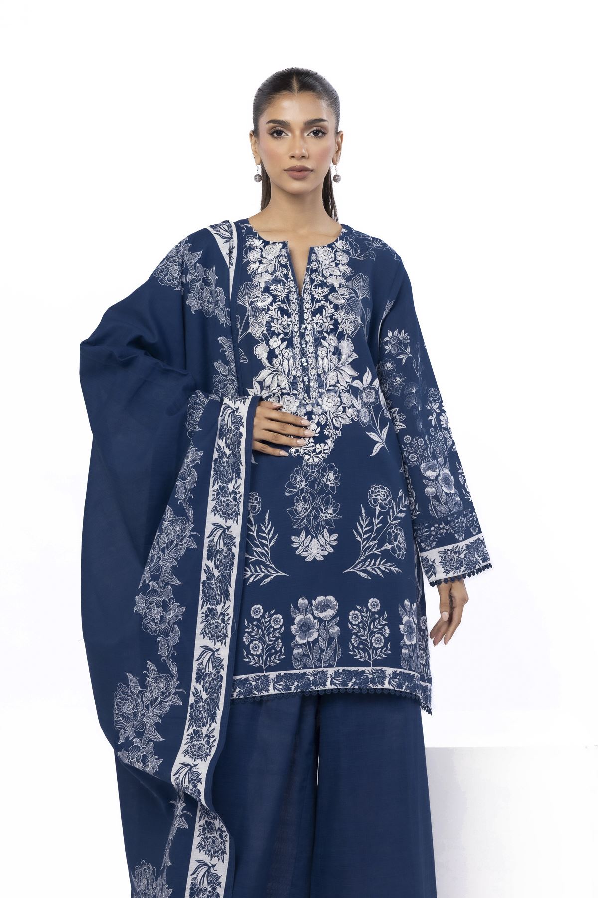 Embroidered Khaddar Fabrics 3 Piece - KN19A-VG