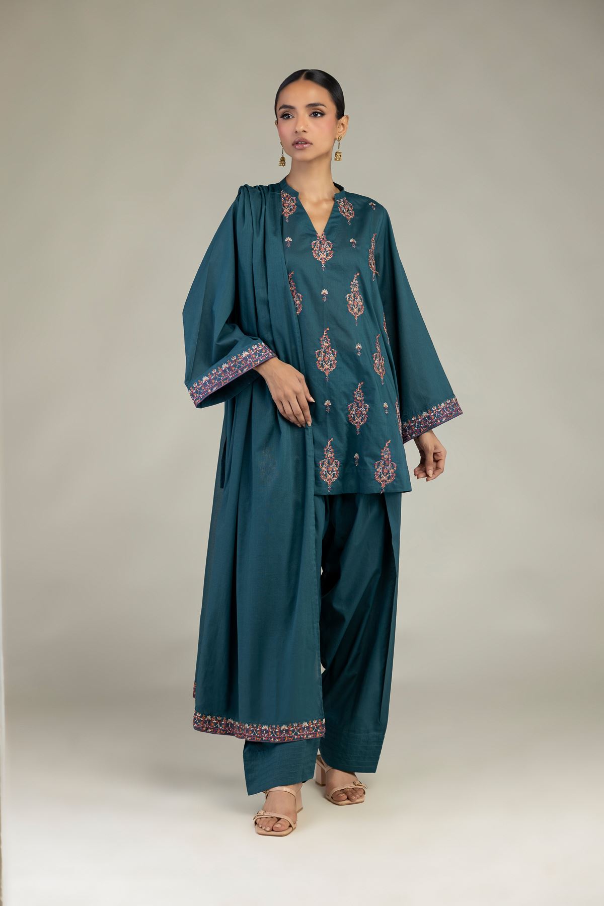 Embroidered Lawn Lawn Dupatta - 1-26-325-A-I1-VG