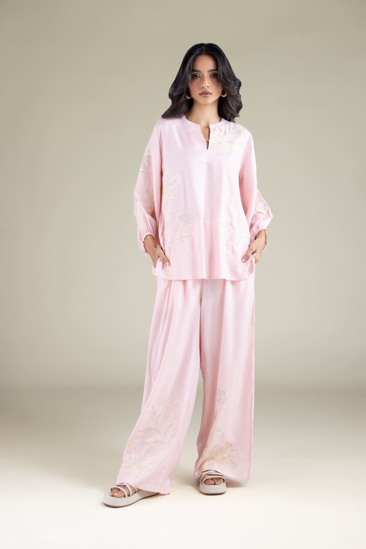 Embroidered Viscose Trousers - 2-26-104-A-G-VG
