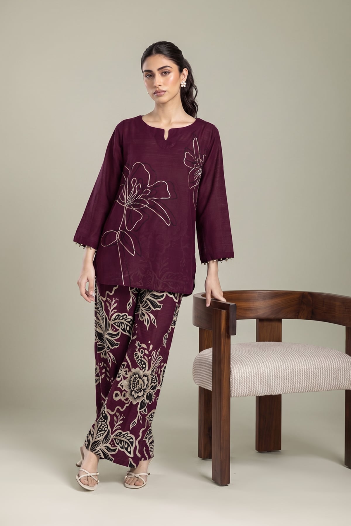 Embroidered Light Khaddar Pants - 1-26-436-A-C1-VG