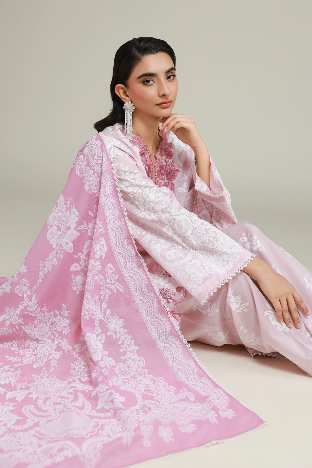 Embroidered Lawn Tailored 3 Piece - 1-26-119-A-C-VG