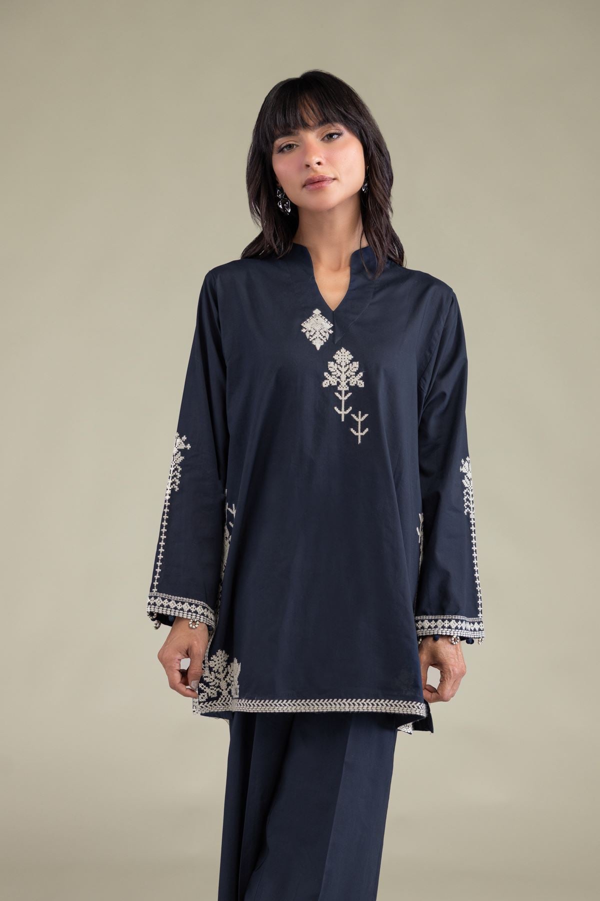 Embroidered Cambric Short Cambric Kurta - T-A113-26-101EI2-VG