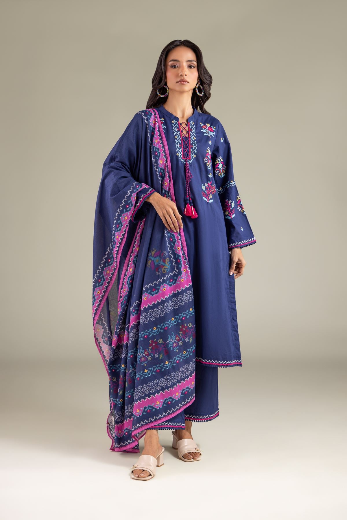 Embroidered Lawn Floral Spring Dupatta - 1-26-112-C-F-VG