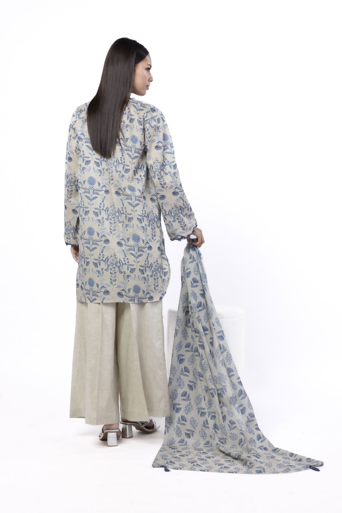 Printed Lawn Fabrics 3 Piece - CA02A-VG