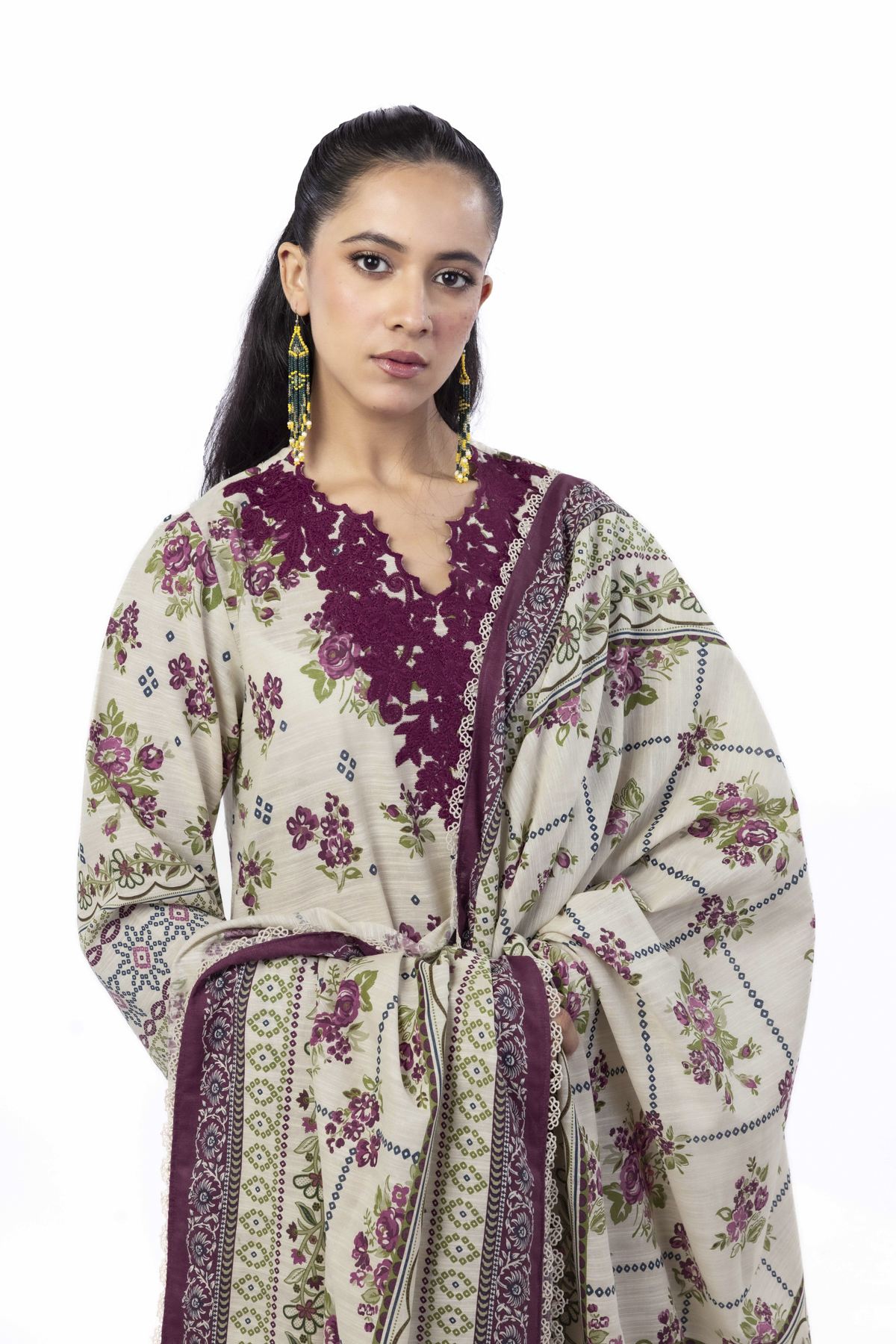Embroidered Light Khaddar Fabrics 3 Piece - KN29A-VG