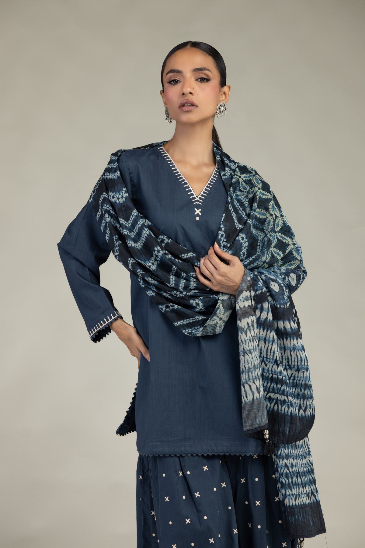 Textured Lawn Embroidered Textured Lawn Dupatta - 1-26-327-A-J1-VG