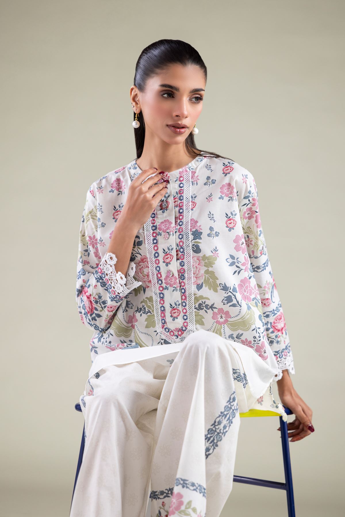 Embroidered Cambric Shirt - 6-26-102-A-C-VG