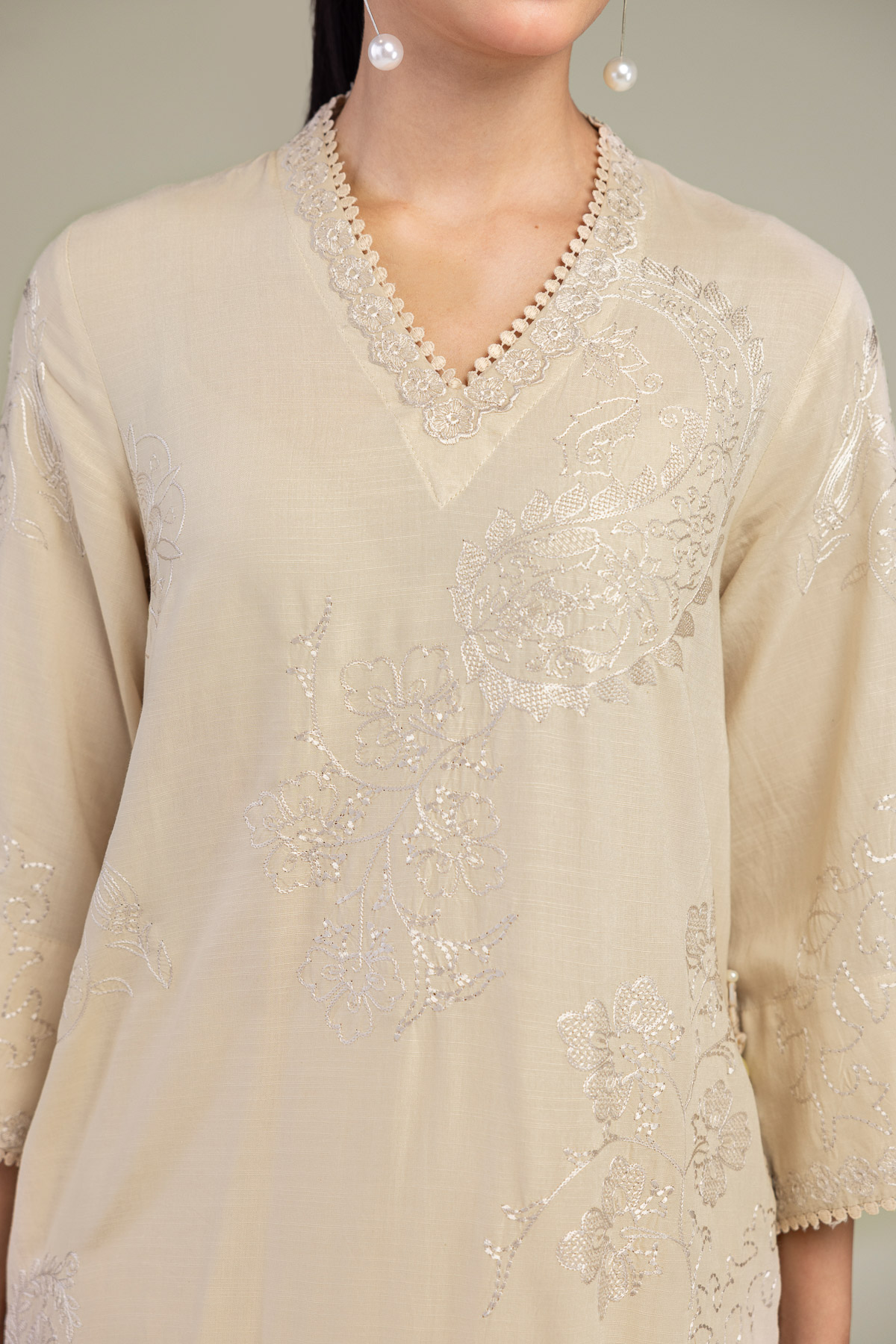 Embroidered Raw Silk Floral V-Neck Kurta - A22-26-214FH1-VG