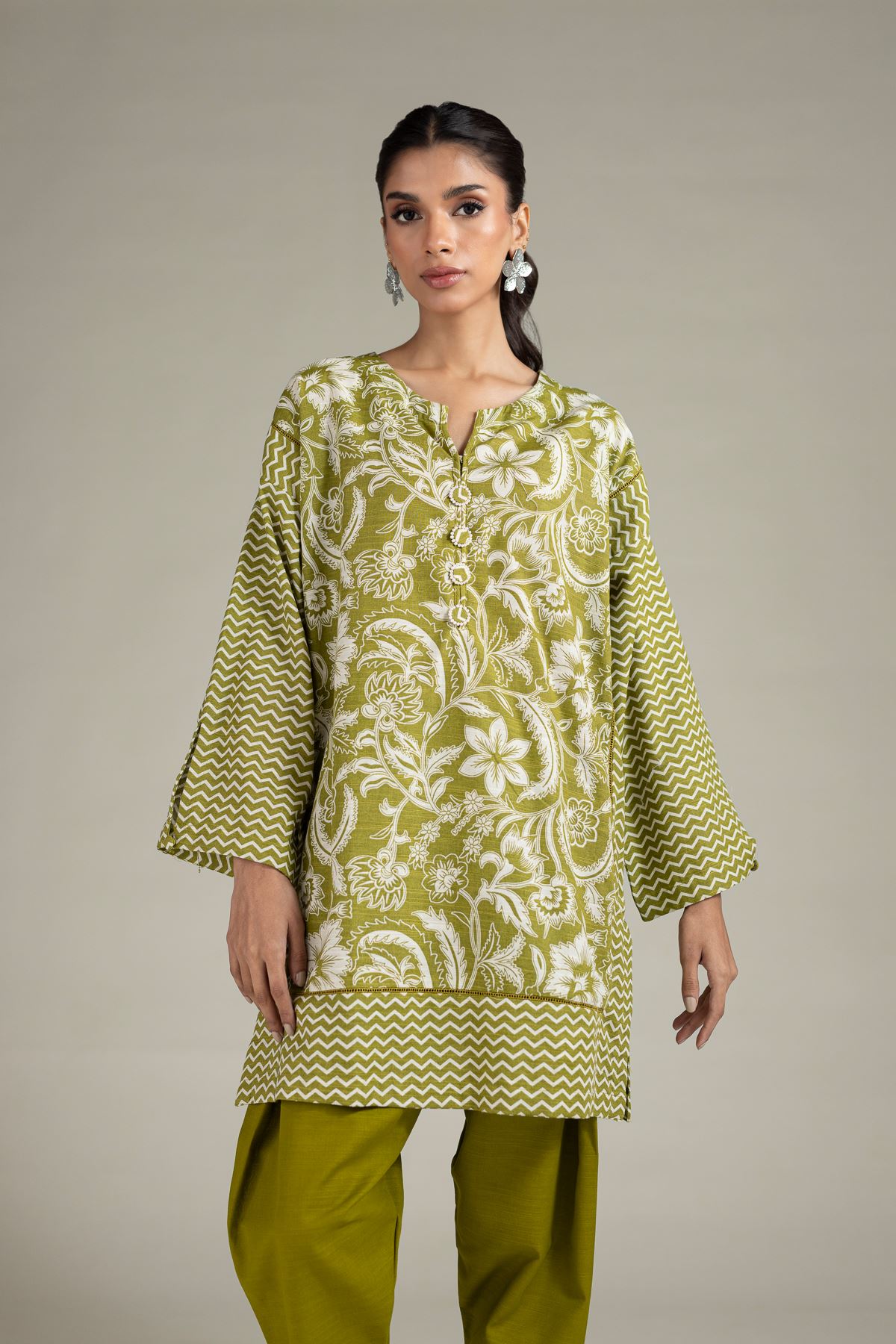 Printed Khaddar Kurta - 25-10-10S6-04TA-VG