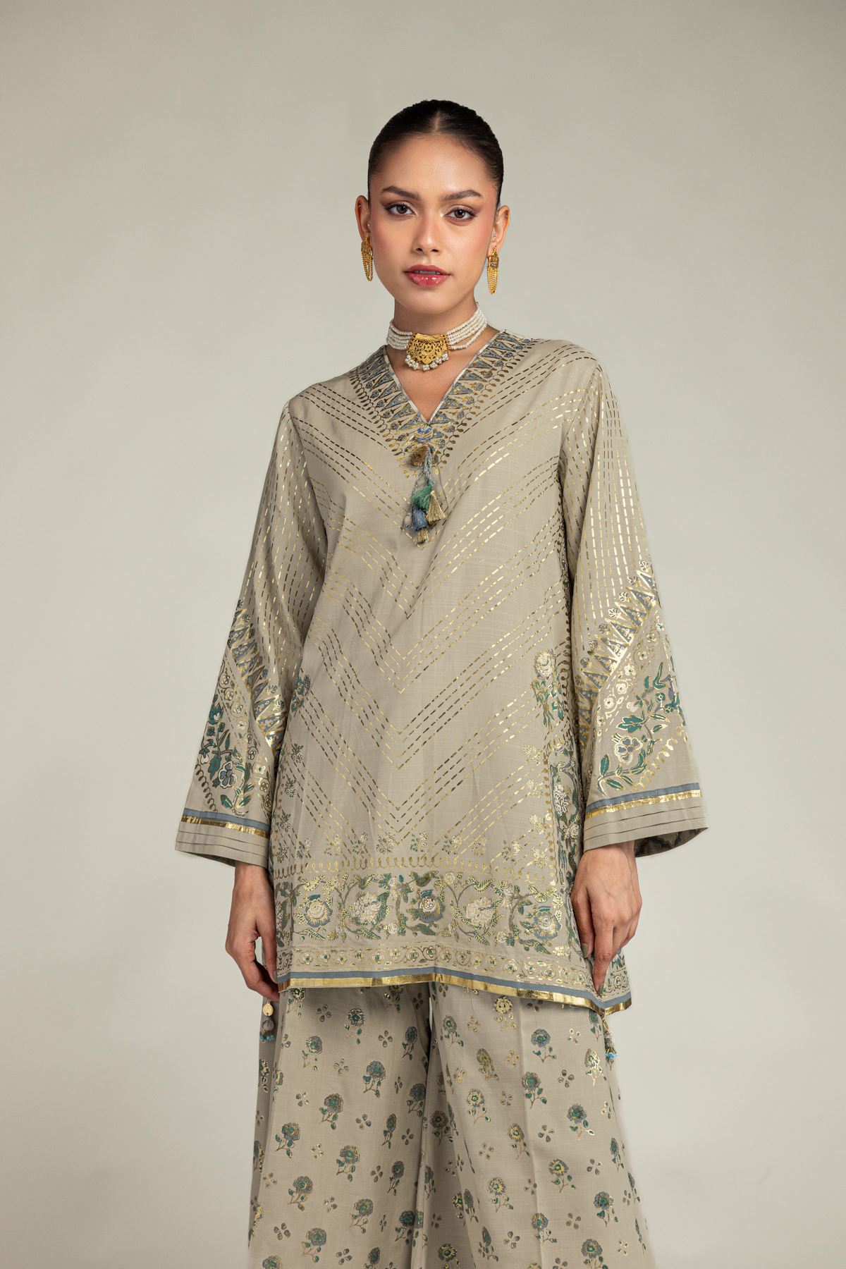Embroidered Raw Silk Floral Co-ords Set - 1-26-203-A-H1-VG