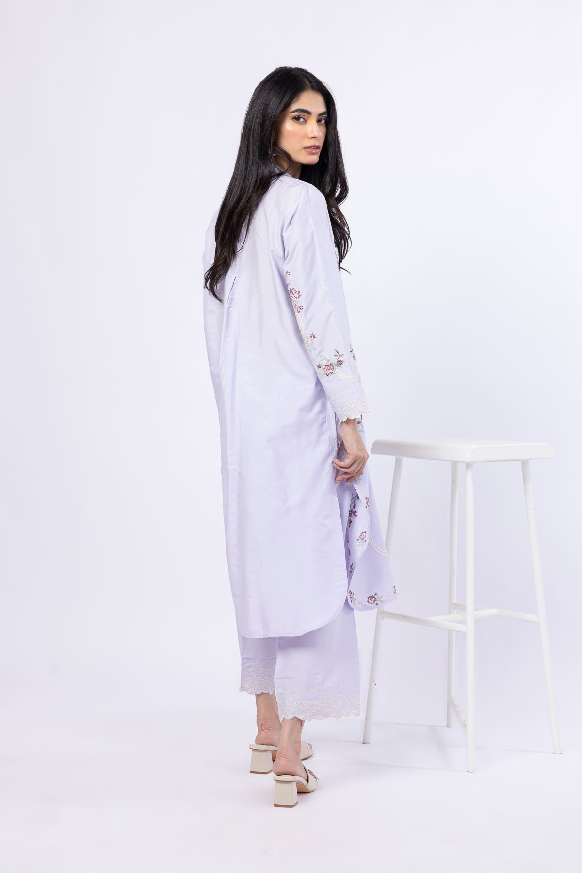 Embroidered Raw Silk Kurta - 25-10-10S4-02TA-VG