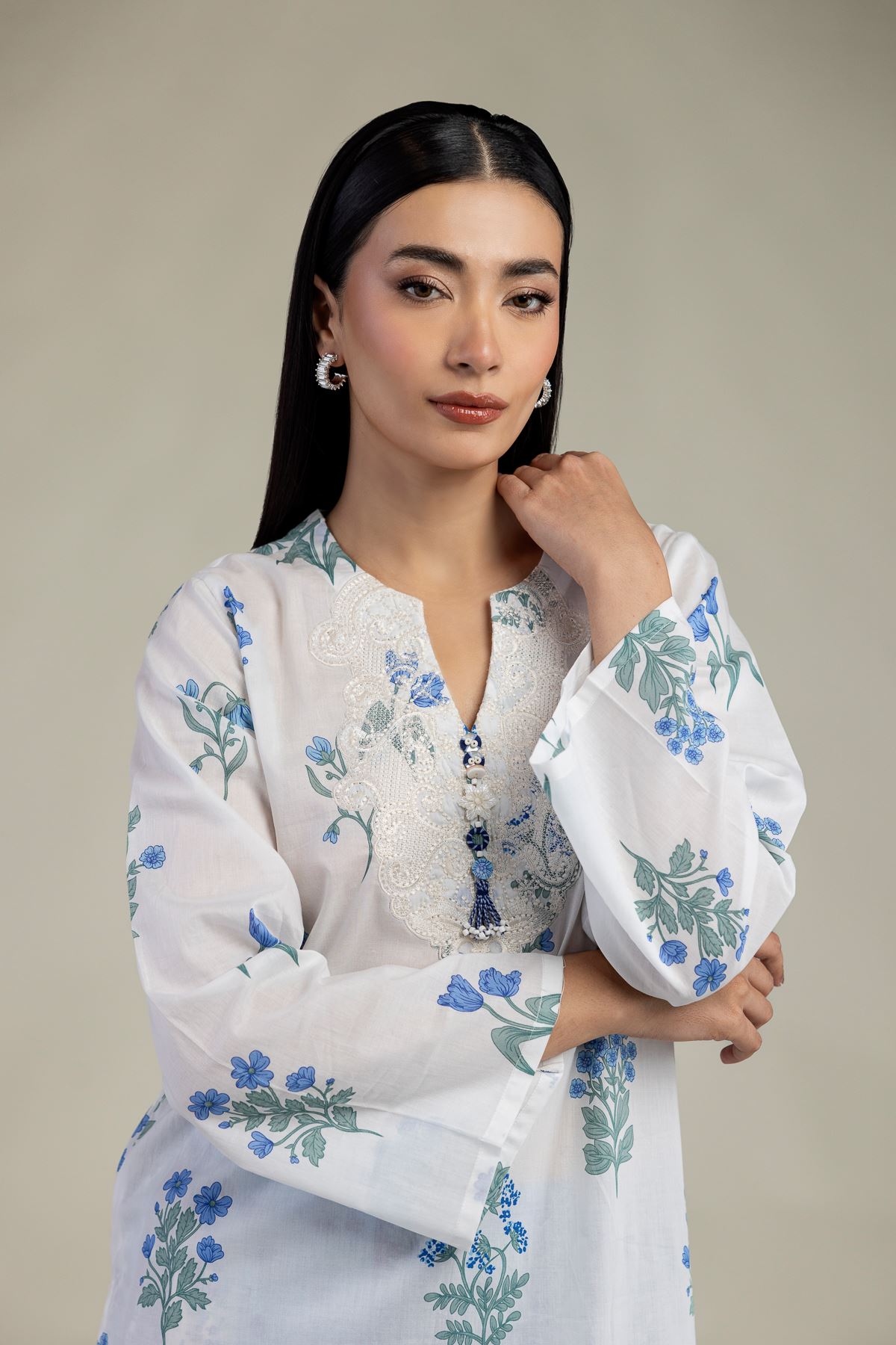 Embroidered Lawn Lawn Tailored 2-Piece - T-A11-26-201FE1-VG