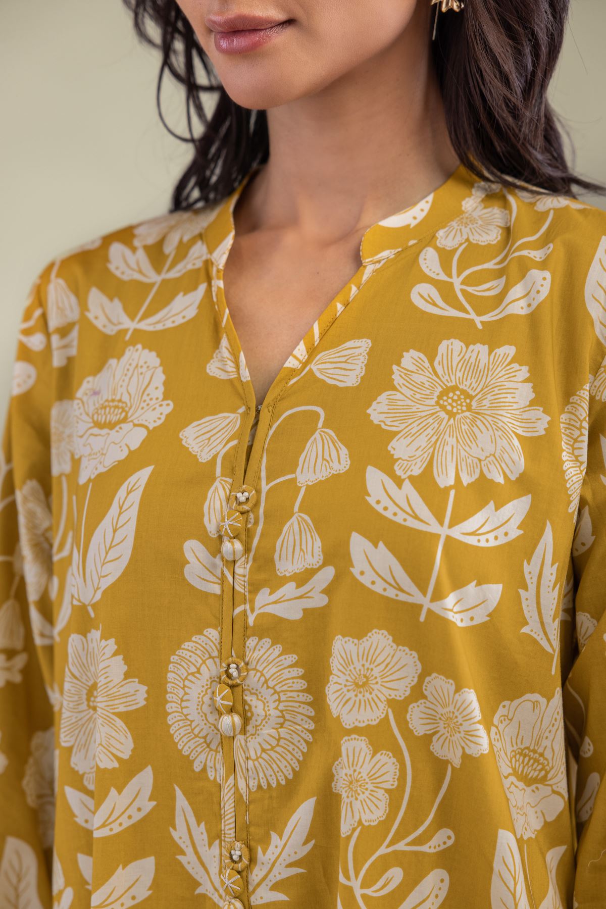 Printed Cambric Floral Band-Collar Kurta - 2-26-212-A-H1-VG