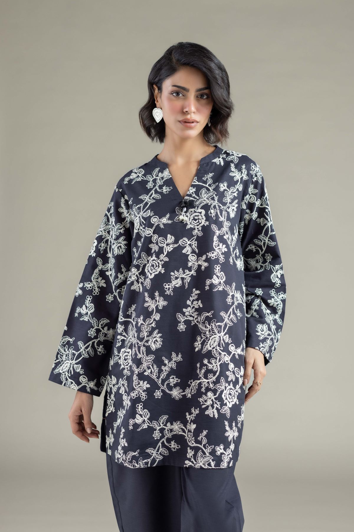 Embroidered Khaddar Kurta - 25-09-9S1-04TA-VG
