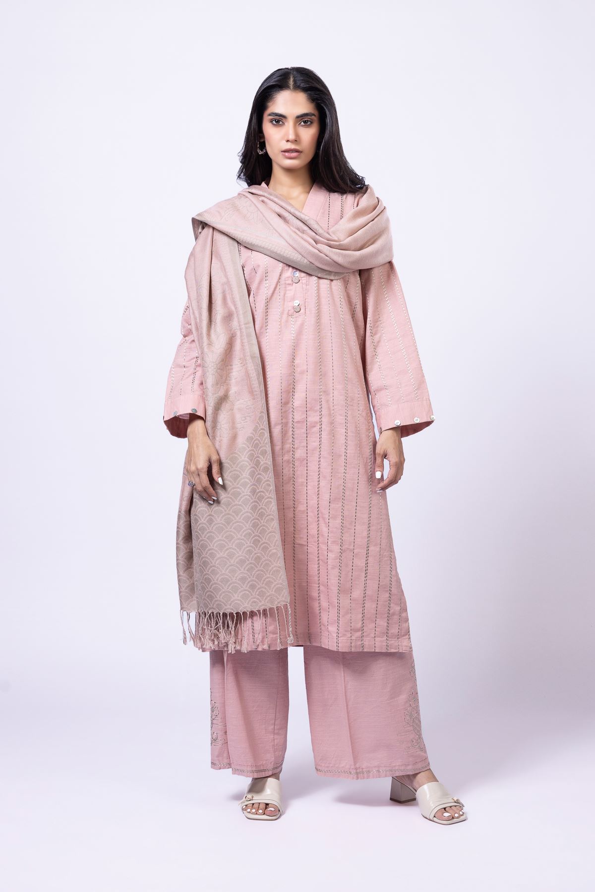 Embroidered Khaddar Kurta - 25-09-12E2-01TA-VG