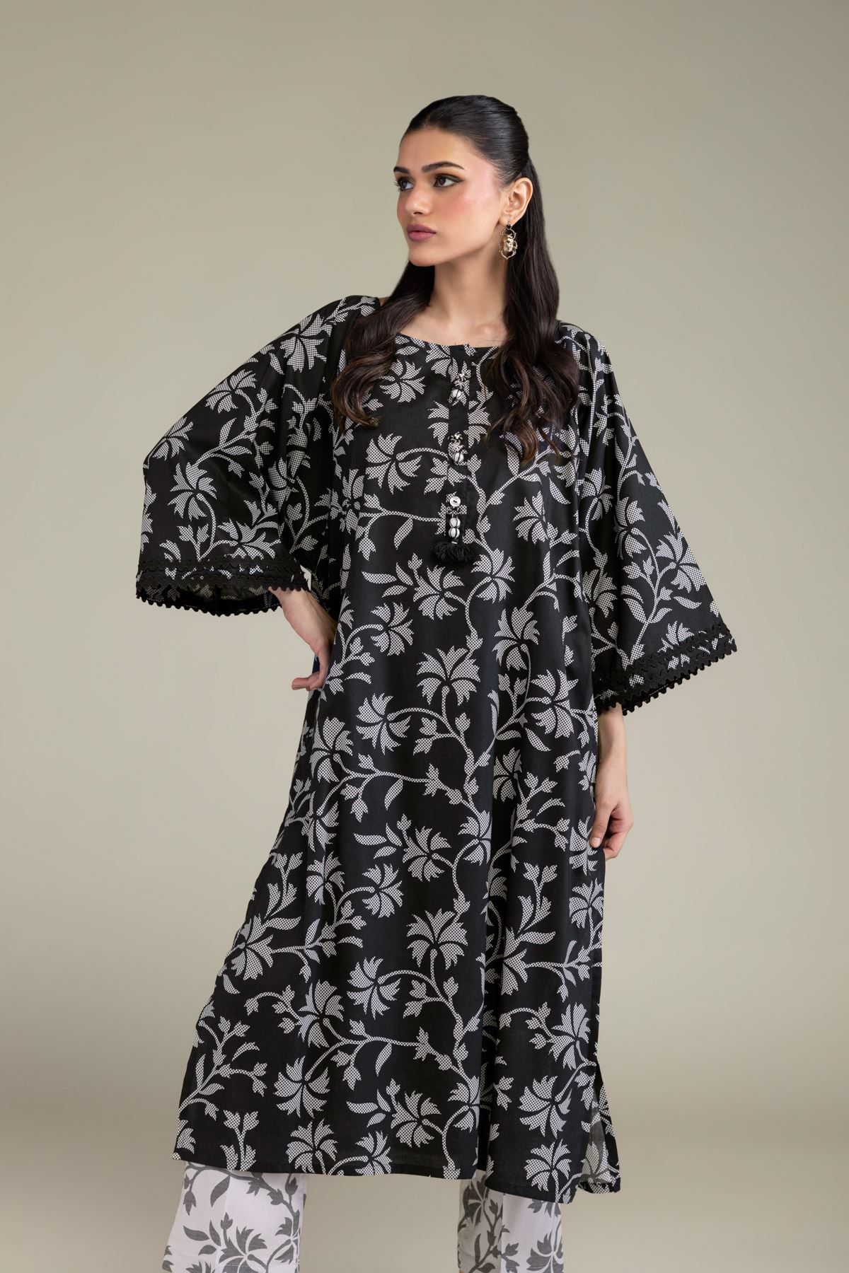 Printed Cotton Viscose Black Floral Kurta - T-A11-26-113FA1-VG