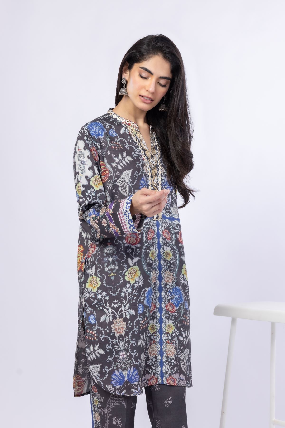 Embroidered Russian Raw Silk Kurta - 25-09-9S3-07TB-VG