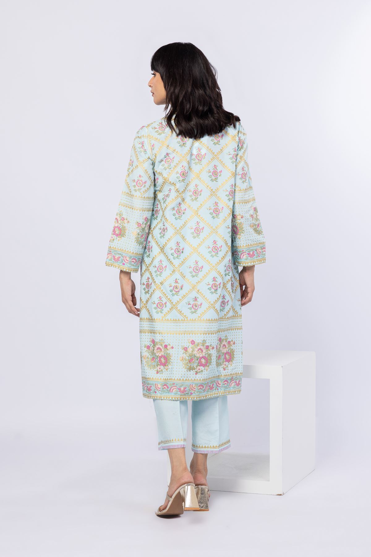 Embroidered Raw Silk Kurta - 25-09-11E14-08TA-VG