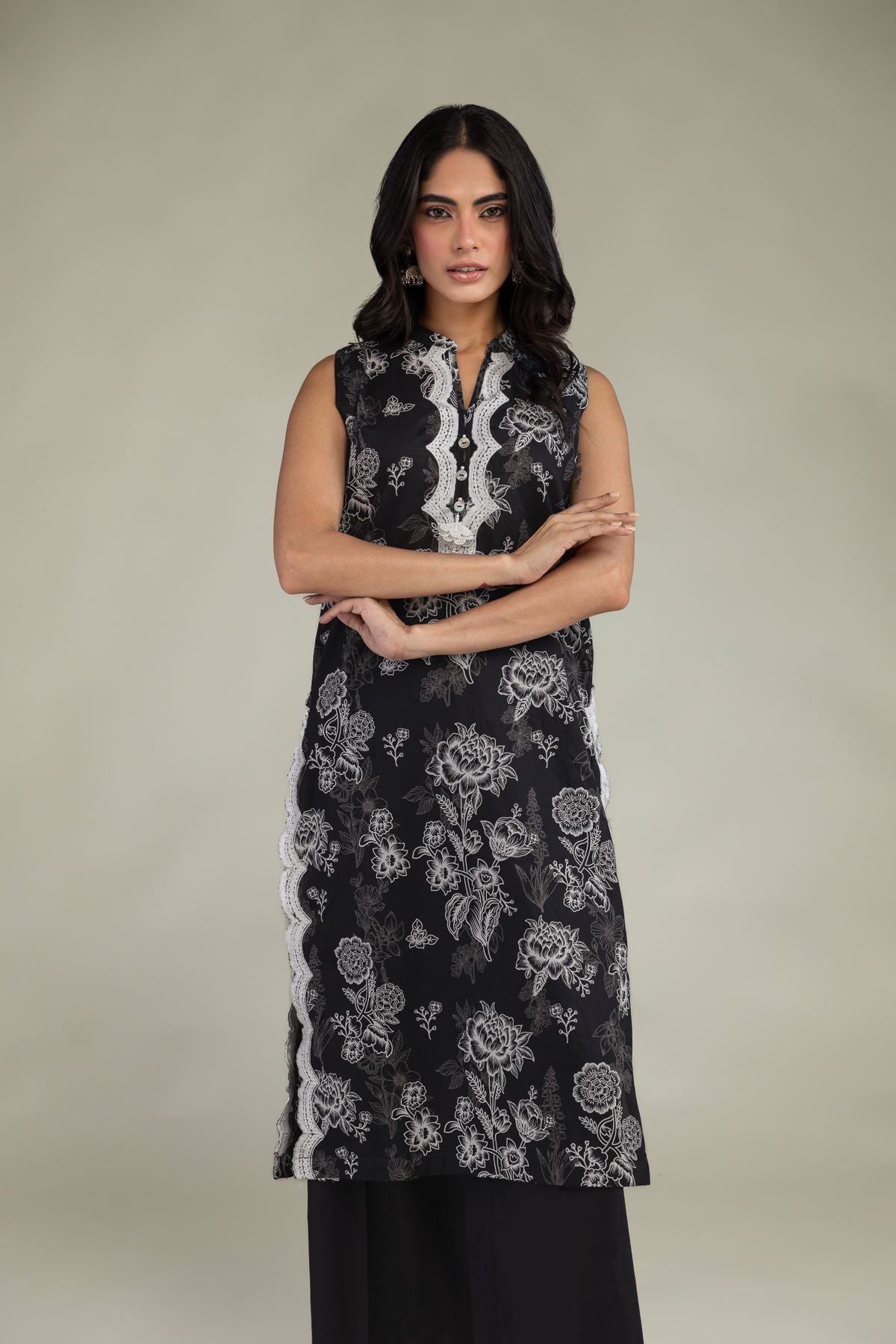 Embroidered Cambric Black Cambric Kurta - 1-26-216-B-G1-VG