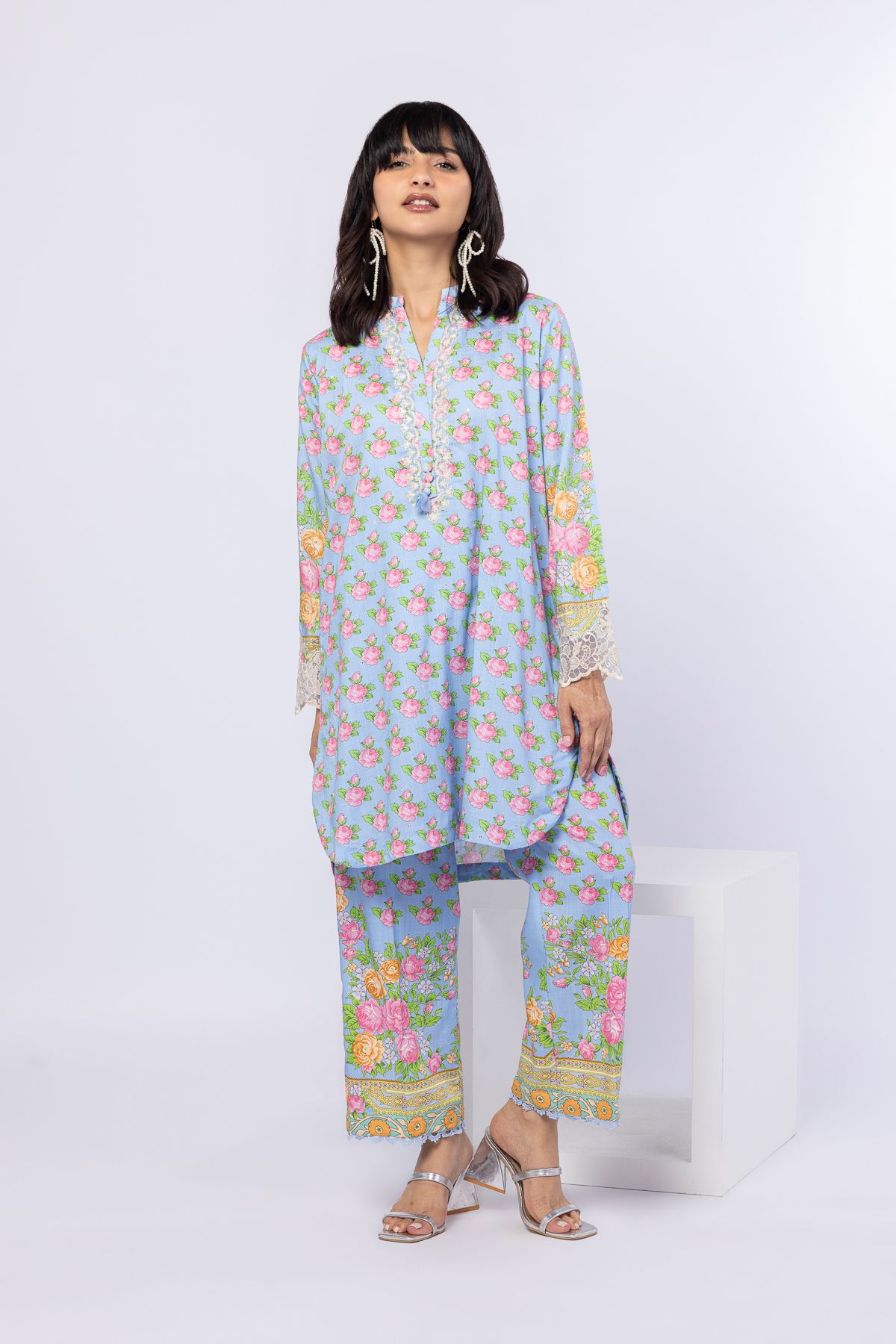 Embroidered Crosshatch Raw Silk Kurta - 25-05S23-06TB-VG