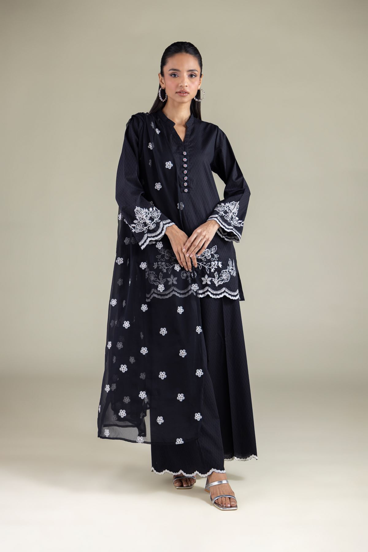Embroidered Chiffon Floral Threadwork Dupatta - 1-26-146-A-E-VG