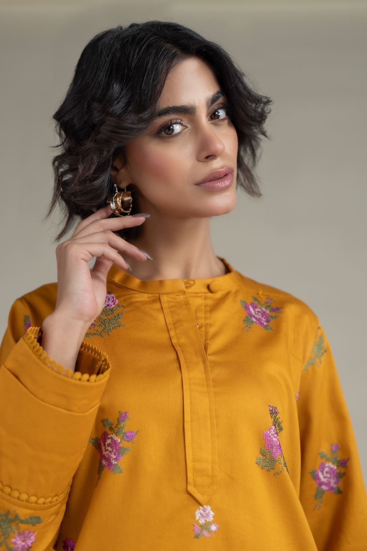 Embroidered Textured Cotton Kurta - 25-10-12E1-04TA-VG