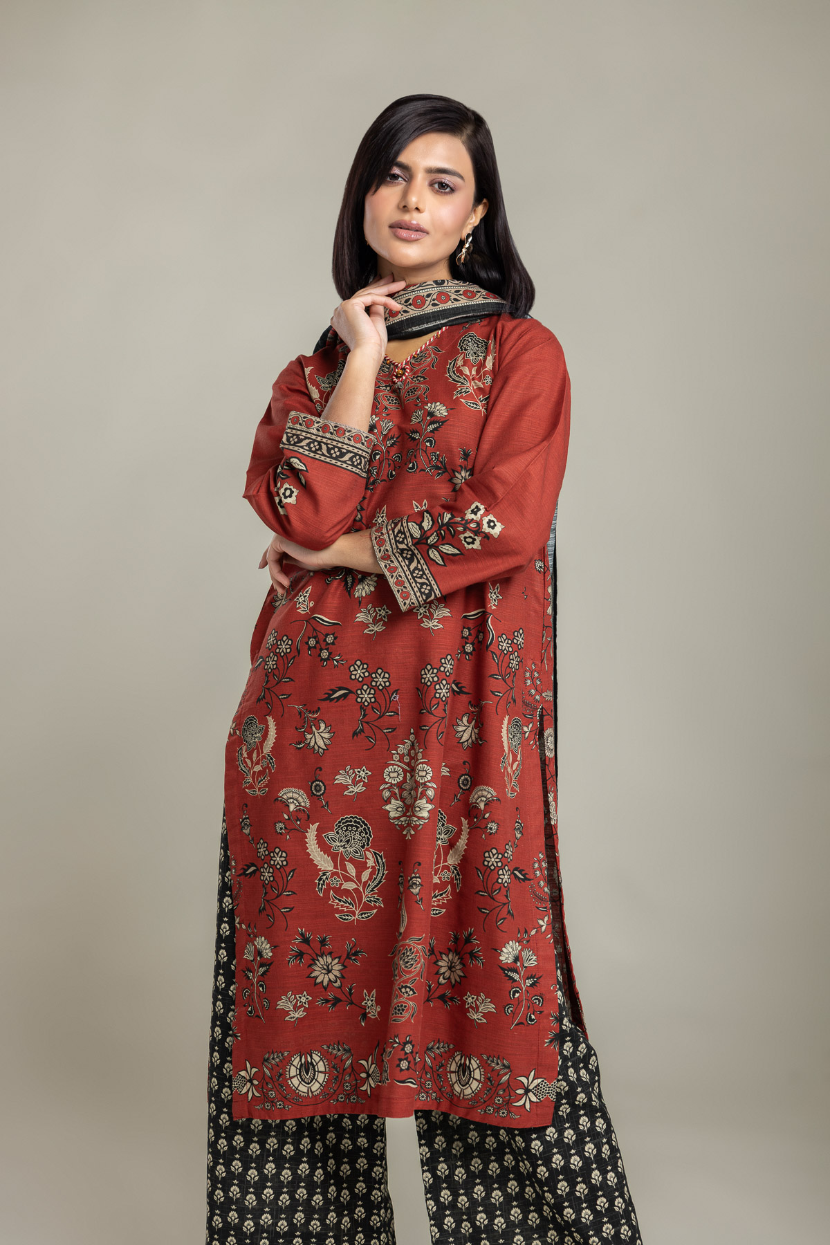 Printed Light Khaddar Tailored 3-Piece Set - 1-26-226-A-A2-VG