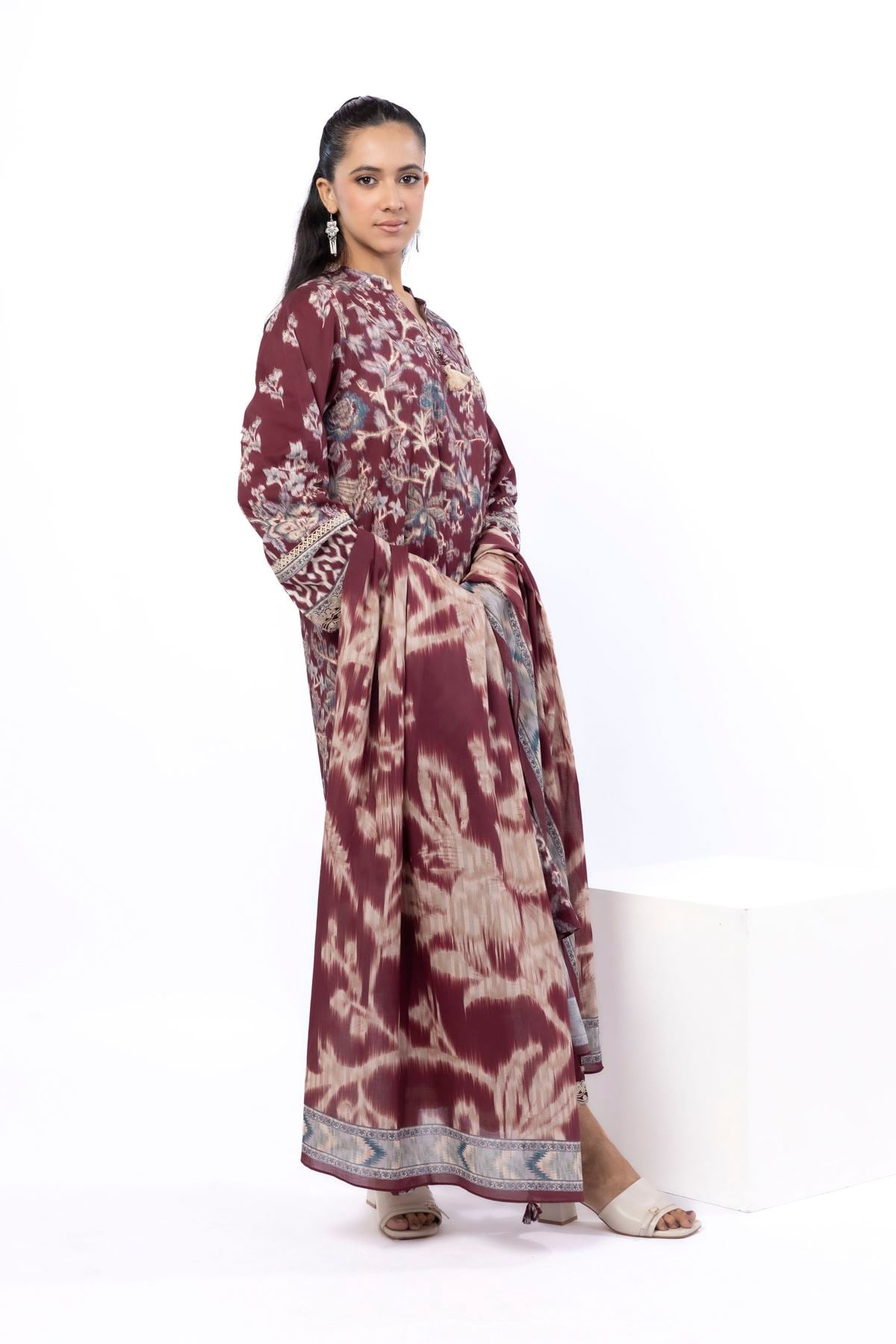 Embroidered Cambric Fabrics 3 Piece - CA02A-VG