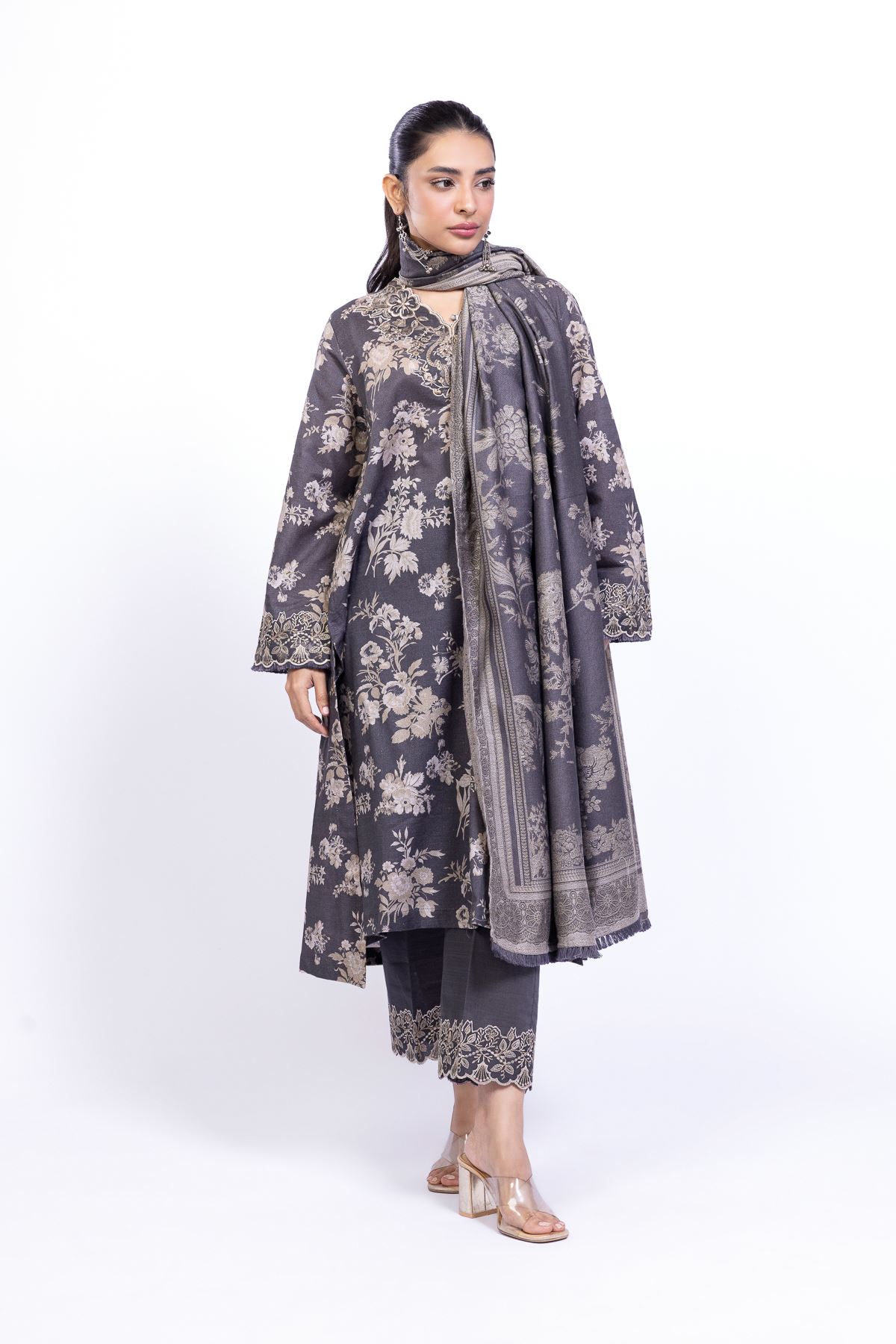Embroidered Khaddar Pants - 25-09-9S4-08BB-VG