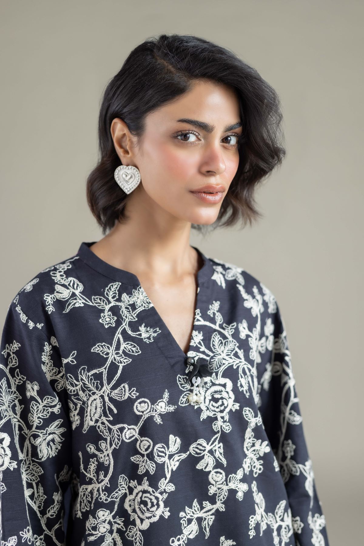 Embroidered Khaddar Kurta - 25-09-9S1-04TA-VG