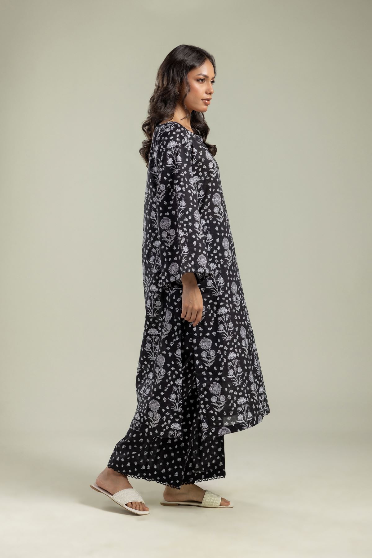 Printed Cambric Cambric Floral Pants - 1-26-201-A-B-VG